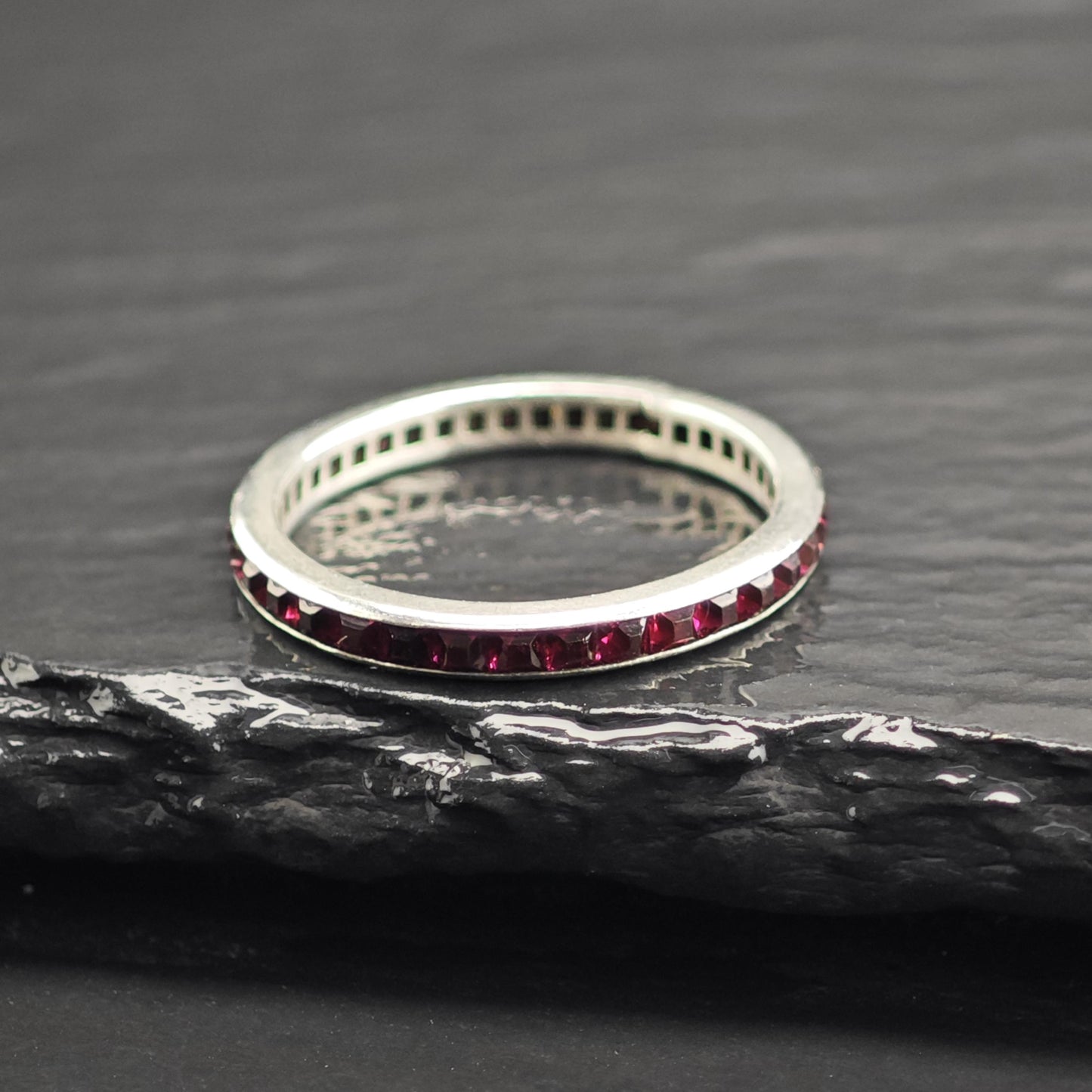 Art Deco Red Paste Band Sterling Silver Ring Sz 8 R6687