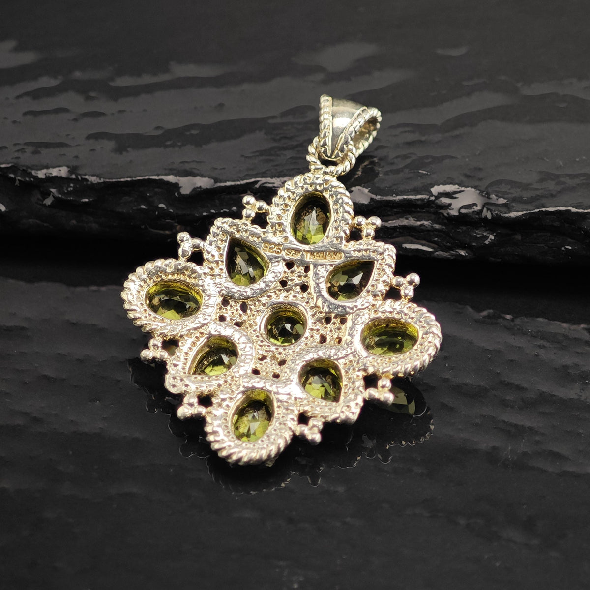 Peridot Multistone Square Sterling Silver Pendant P3137