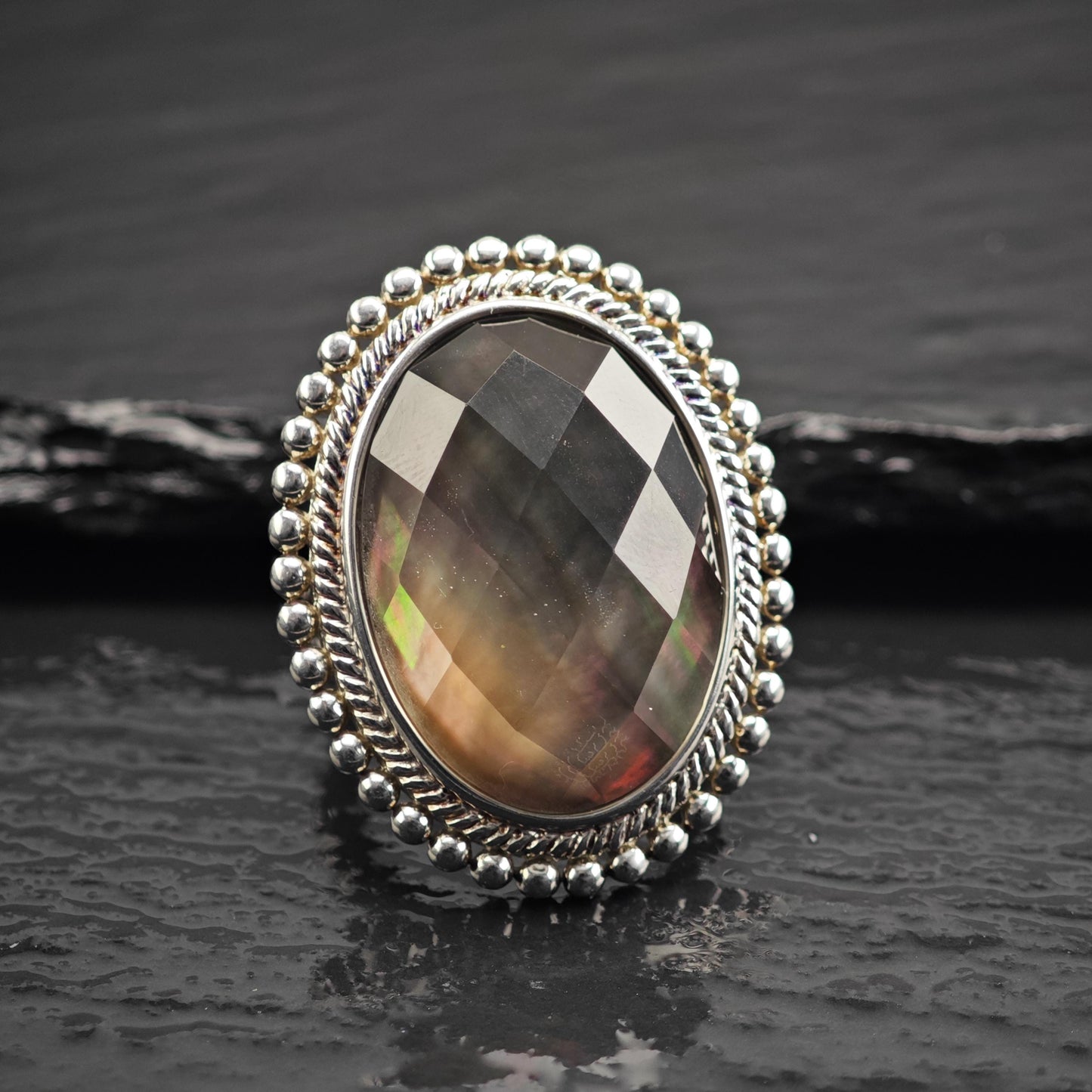 Mother of Pearl Doublet Ring Sterling Silver Sz 8 R6616