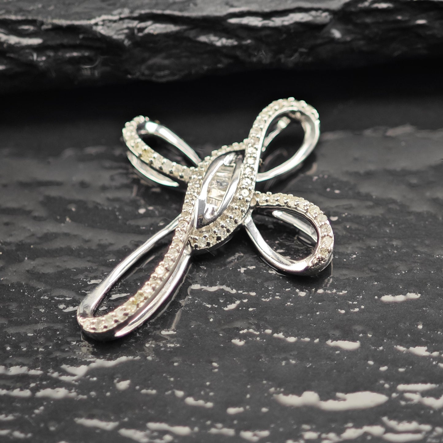 1/3cttw Diamond Cross Sterling Silver Pendant P3051