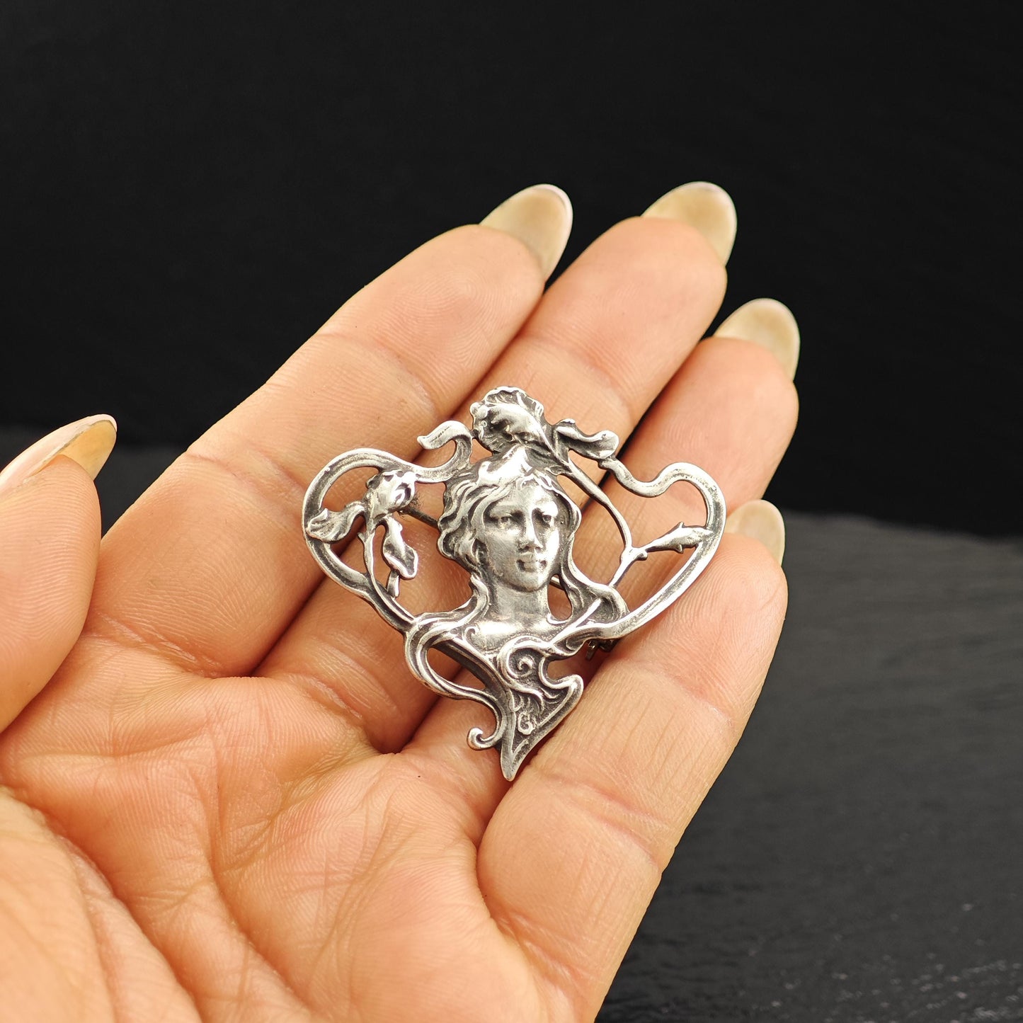 Vintage Art Nouveau Style Women Pendant/Brooch Sterling Silver