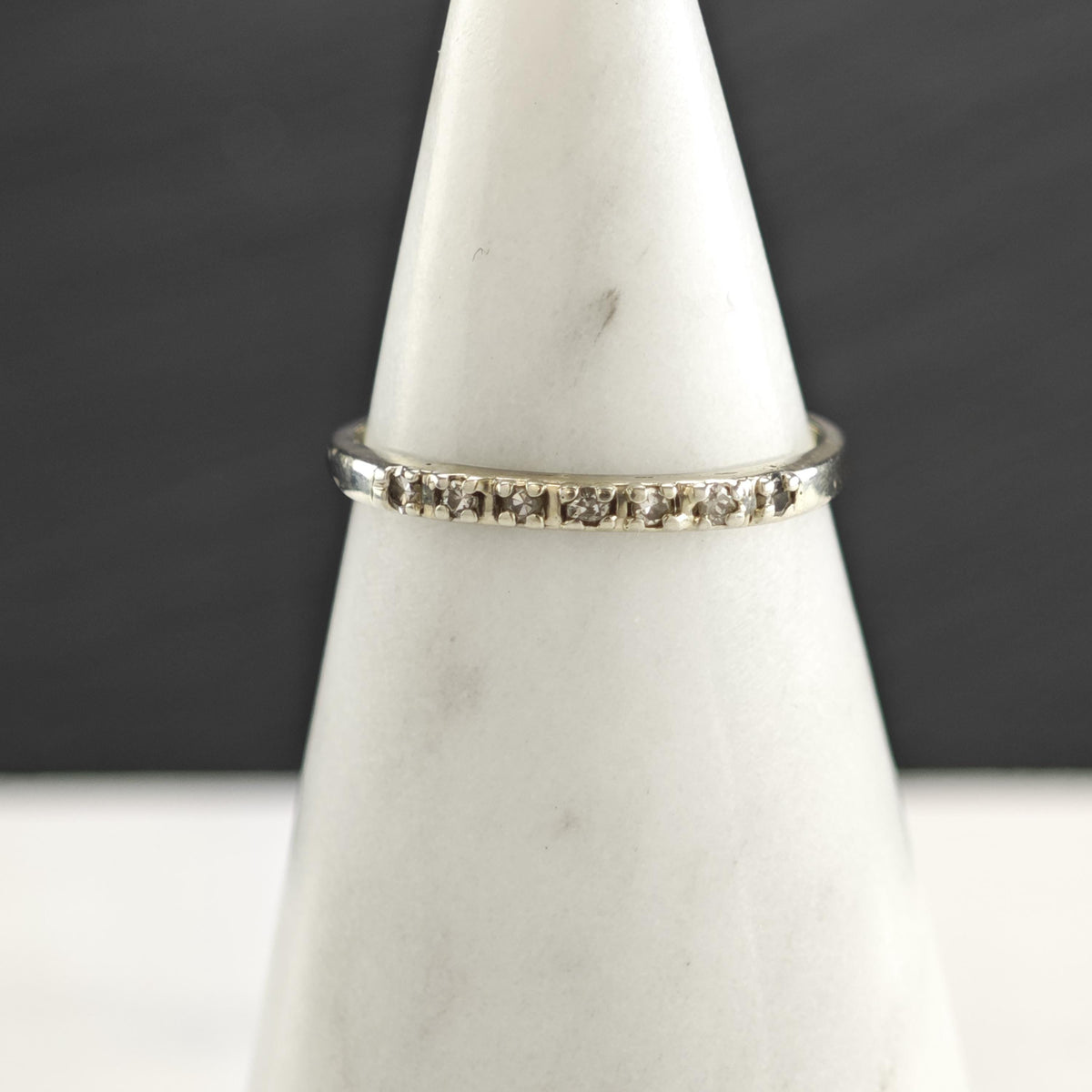 Diamond 14K White Gold Band Ring Sz 7 1/2 R6786