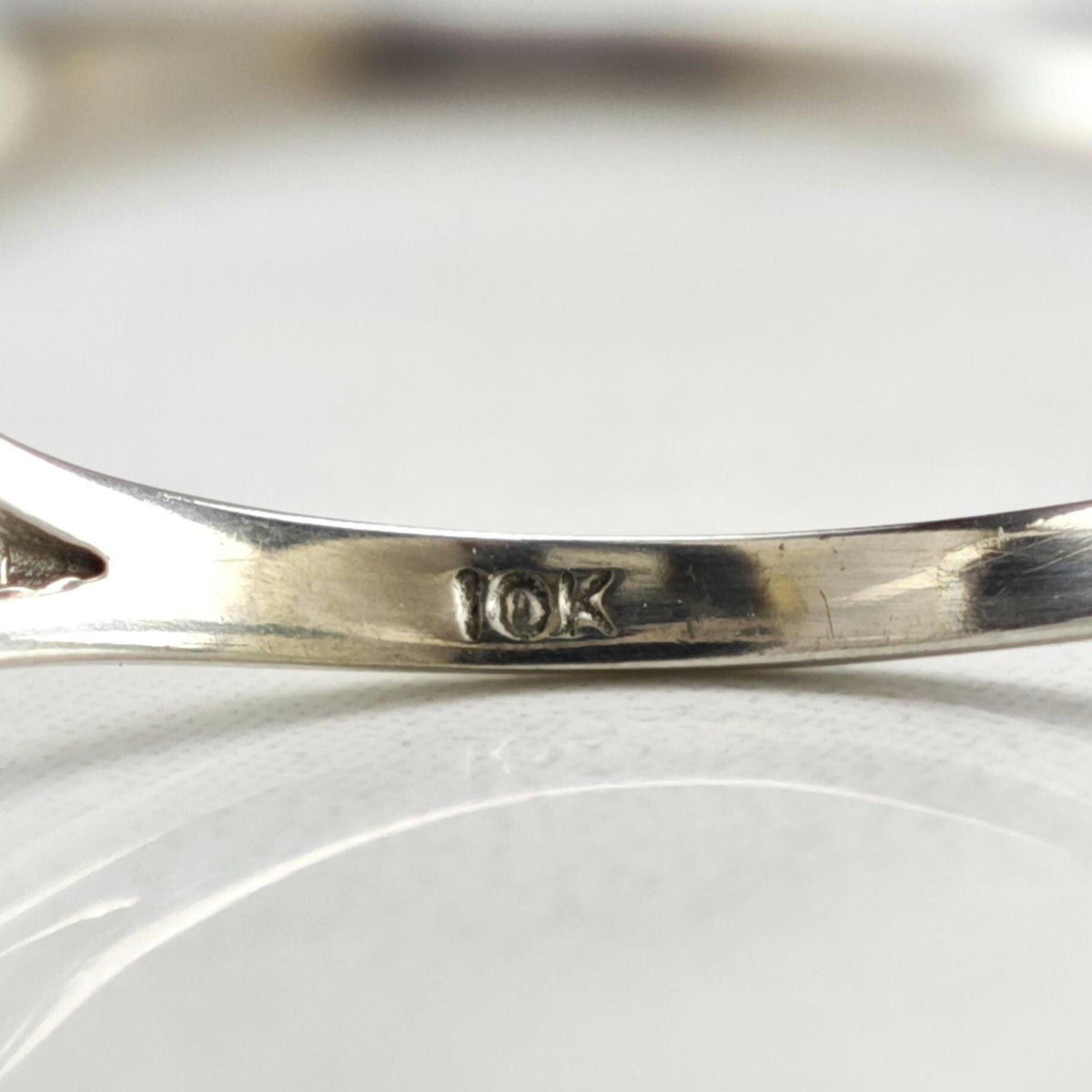 Diamond & Onyx 10K White Gold Ring Sz 8 1/2 R6774