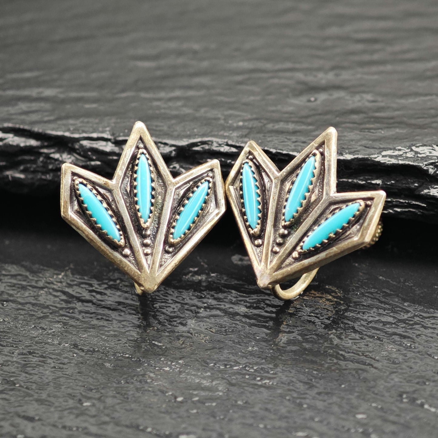 SW Needle Point Block Turquoise Screw Back Sterling Silver Earrings ER3187