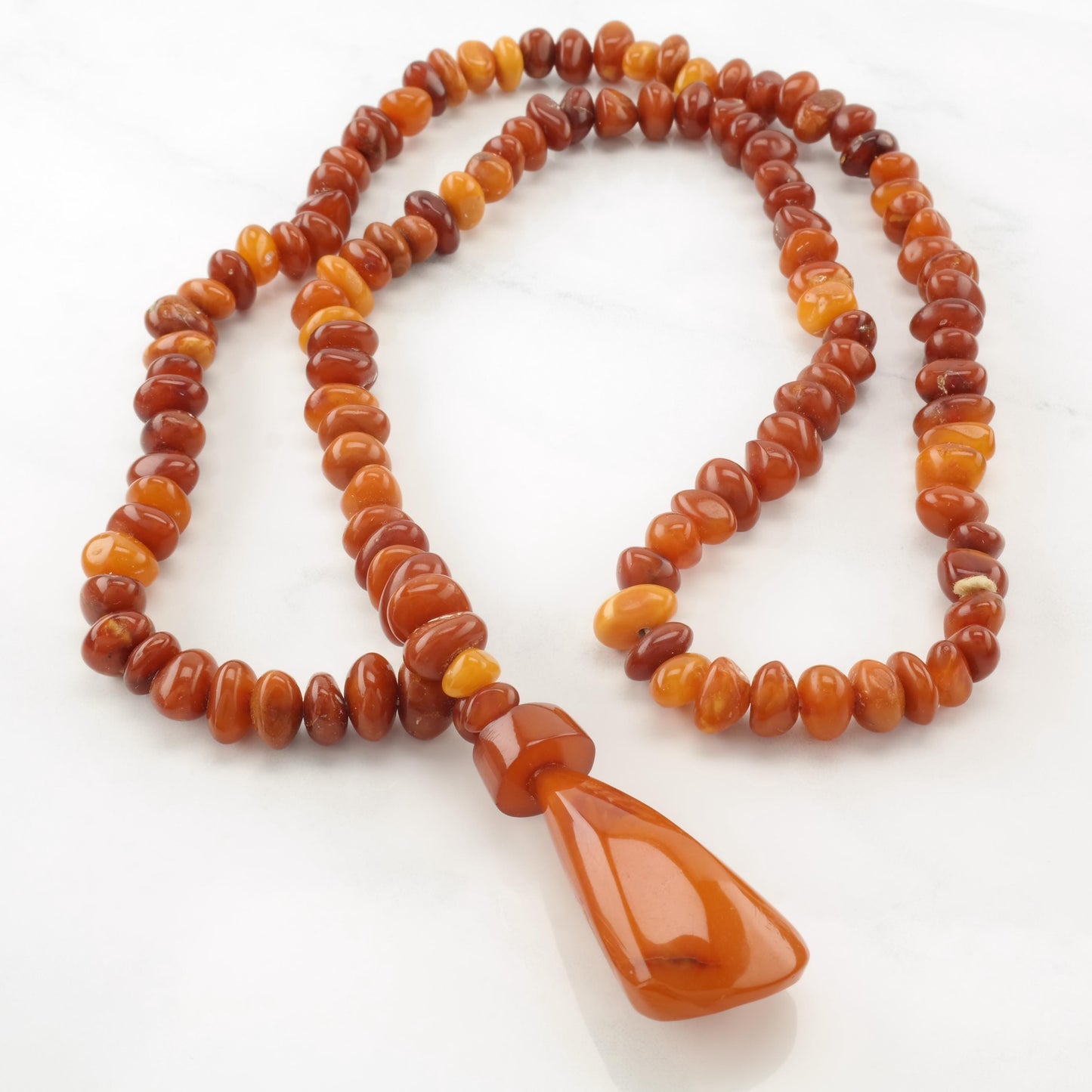 Antique Butterscotch, 31.4gm Necklace N2411
