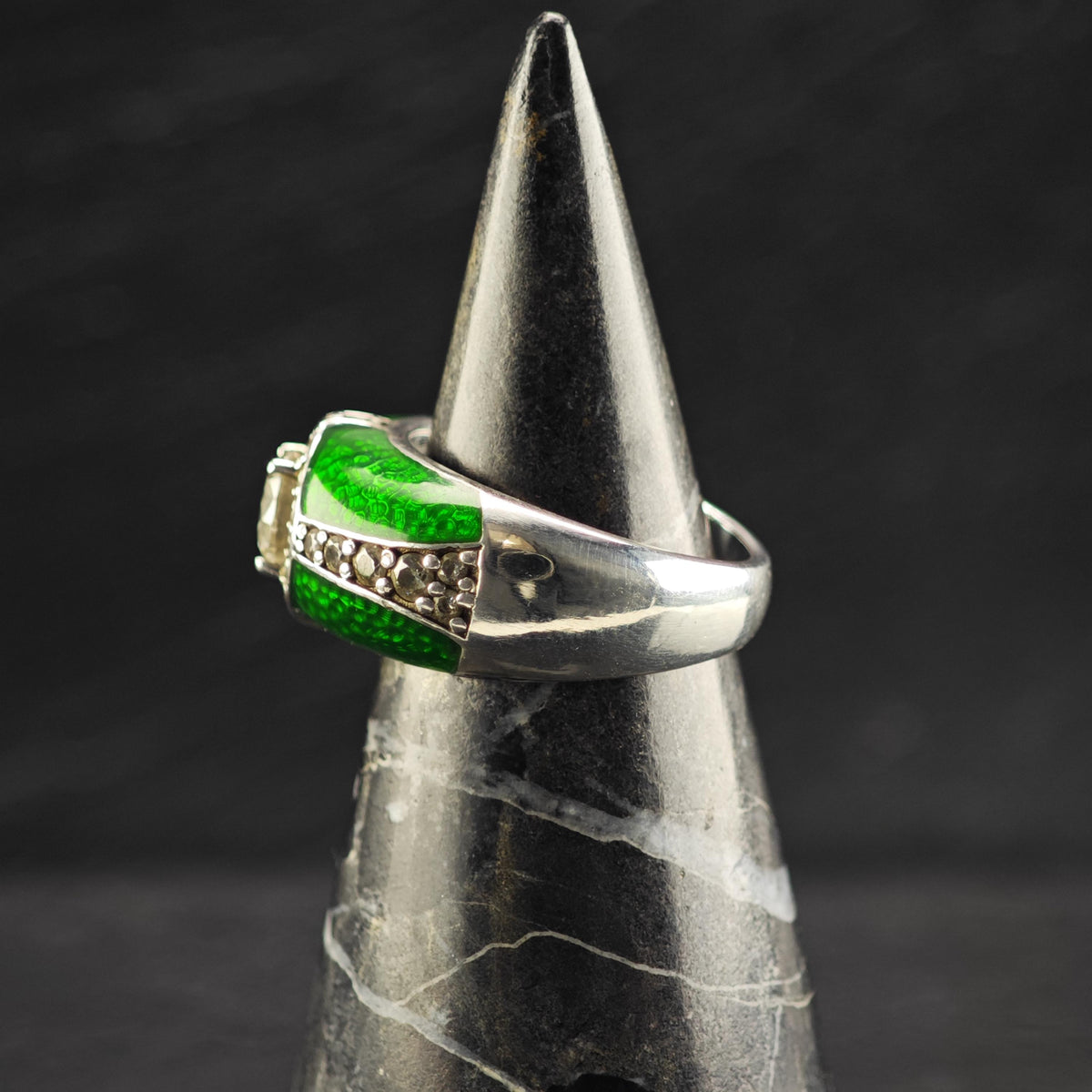 Hallmark Green Enamel CZ Sterling Silver Ring Sz 6 R6824