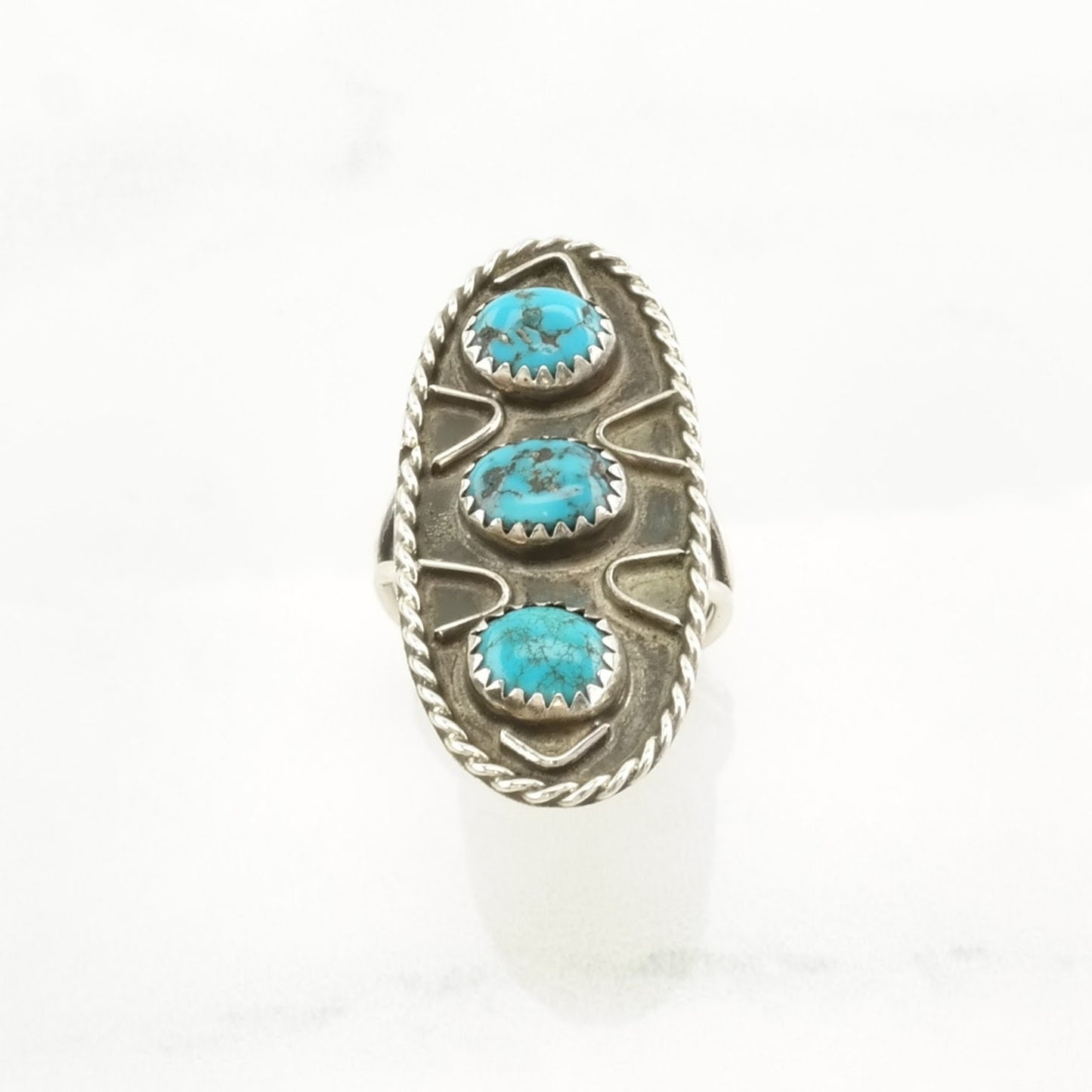 Native American Silver Ring Turquoise Three Stone, Shield Sterling Blue Size 8