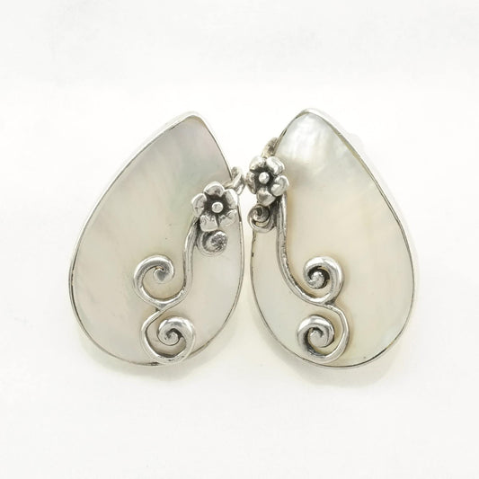 Sterling Silver Mother of Pearl Floral Earrings Stud