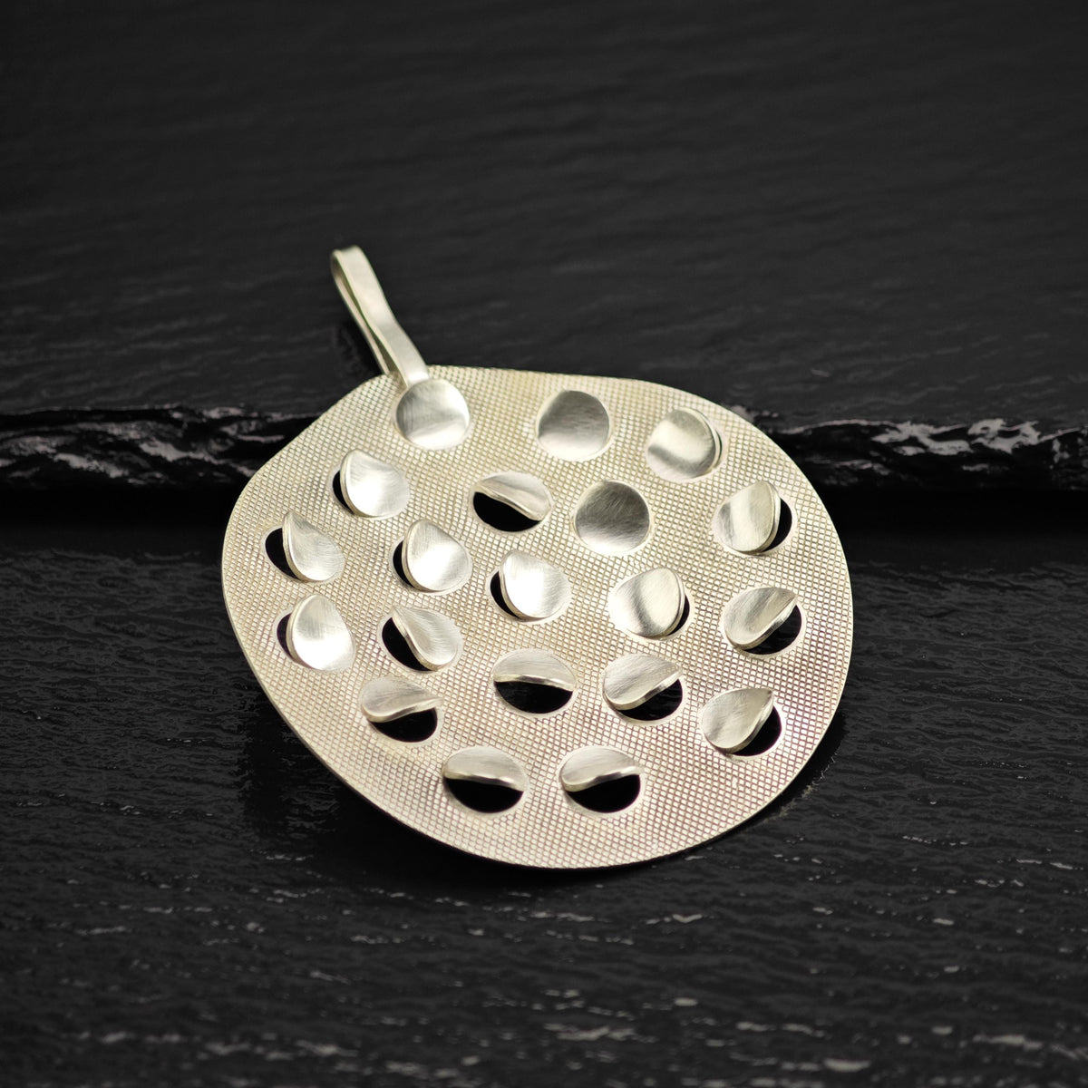 Modernist Circular Sterling Silver Pendant P3118