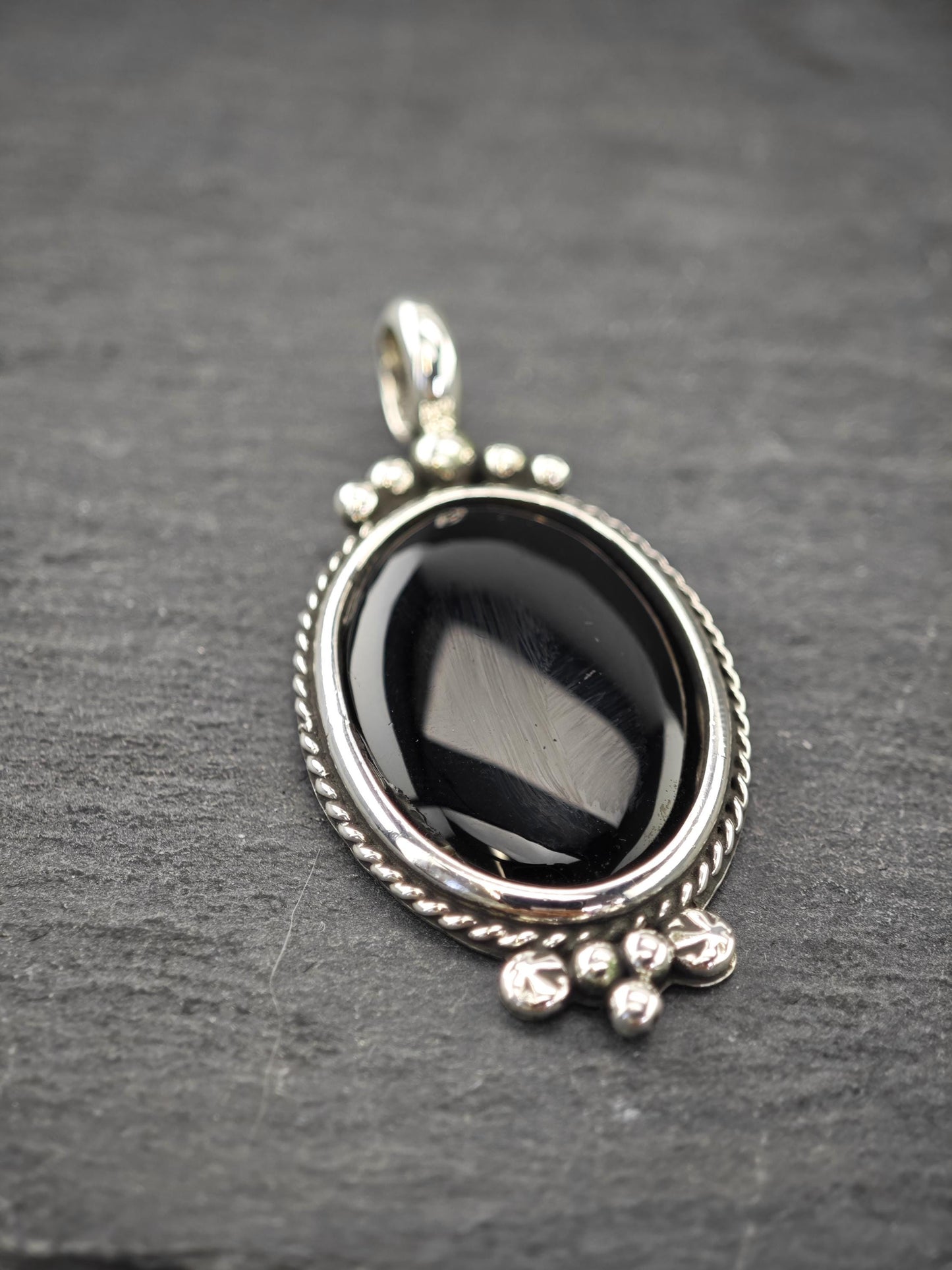 Southwest Oval Onyx Pendant, Sterling Silver