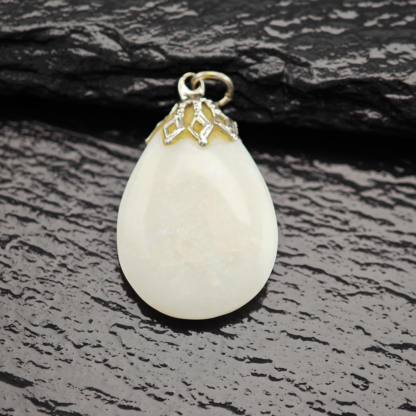 Natural Opal Teardrop Pendant 10ct in Silver Plate - Vintage Charm