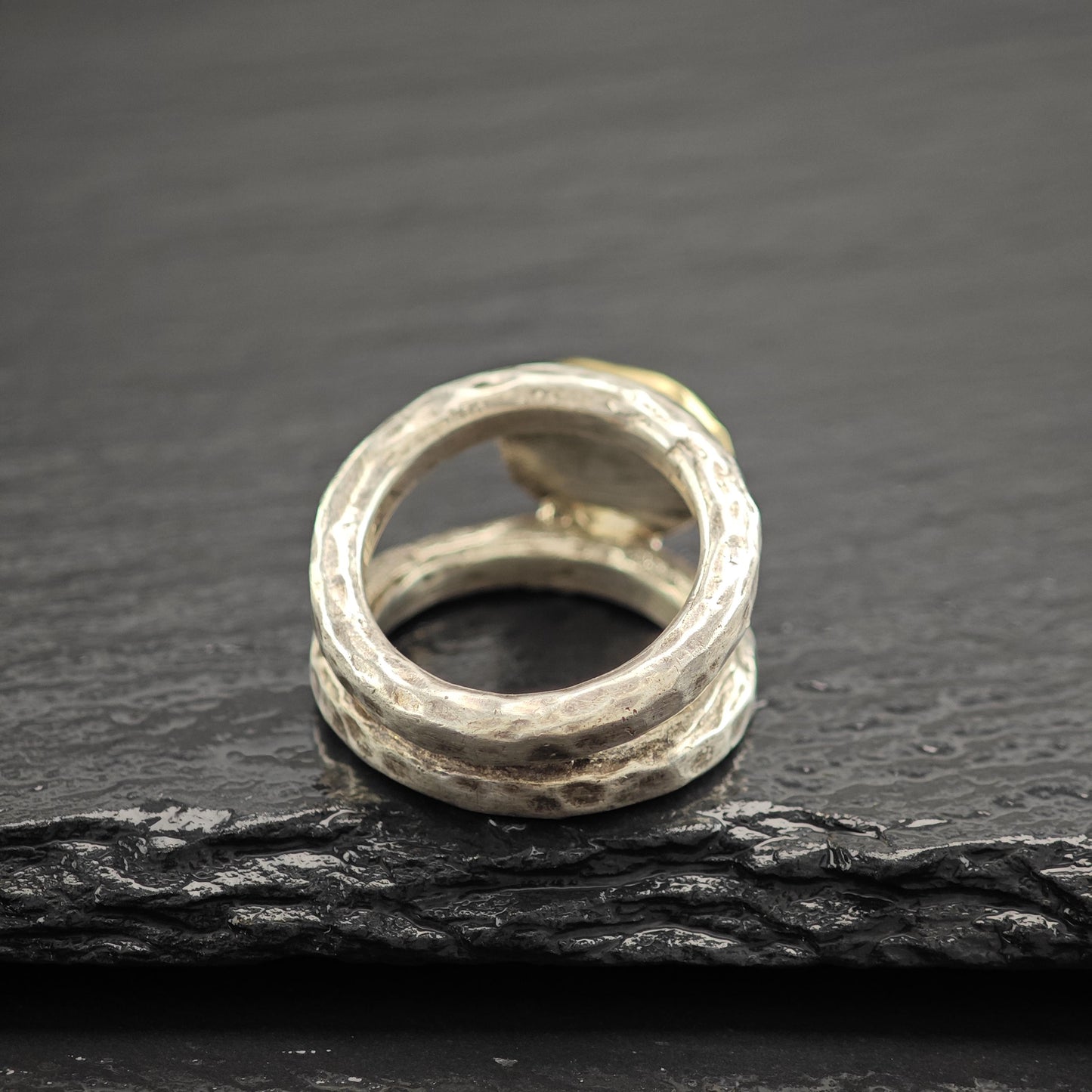 Brutalist Pearl Ring in Sterling Silver 9k Gold Bezel R5808