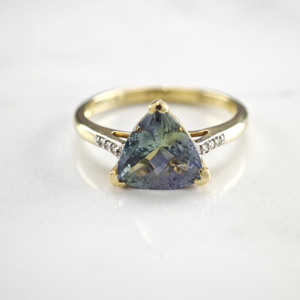Triangular Tanzanite & Diamond 14K Gold Ring Sz 7 R6785