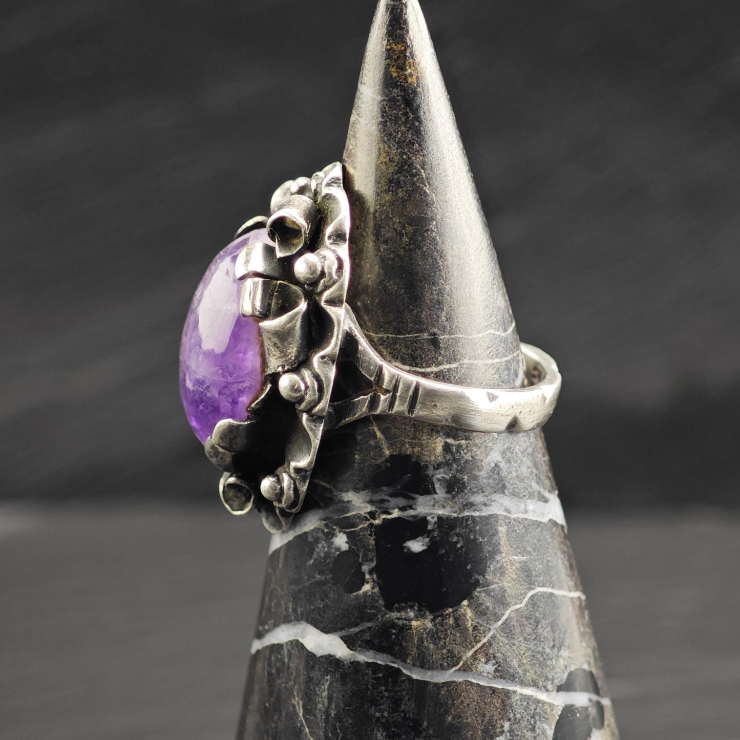 Amethyst Mexico Sterling Silver Ring Sz 6 1/2 R6712