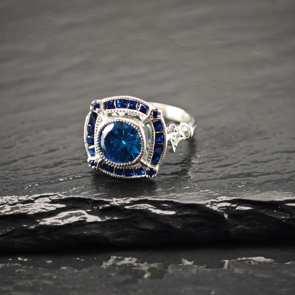Art Deco Style Blue Gemstone Sterling Silver Ring Sz 5 R6818