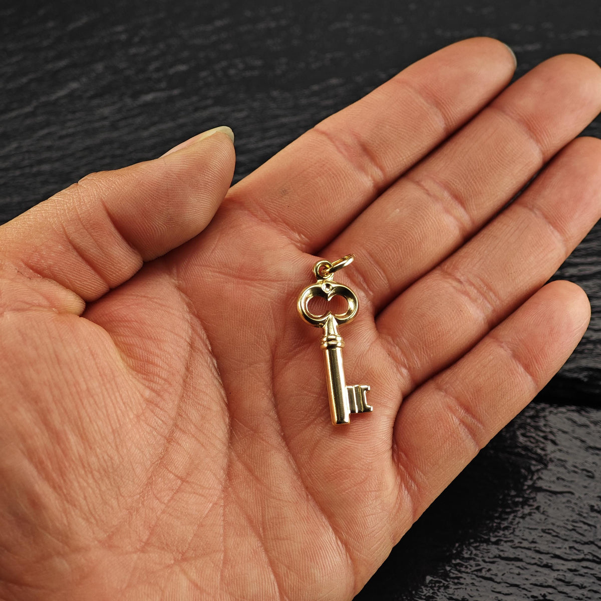 14K Gold-Filled Italy Milor Key Pendant P3158