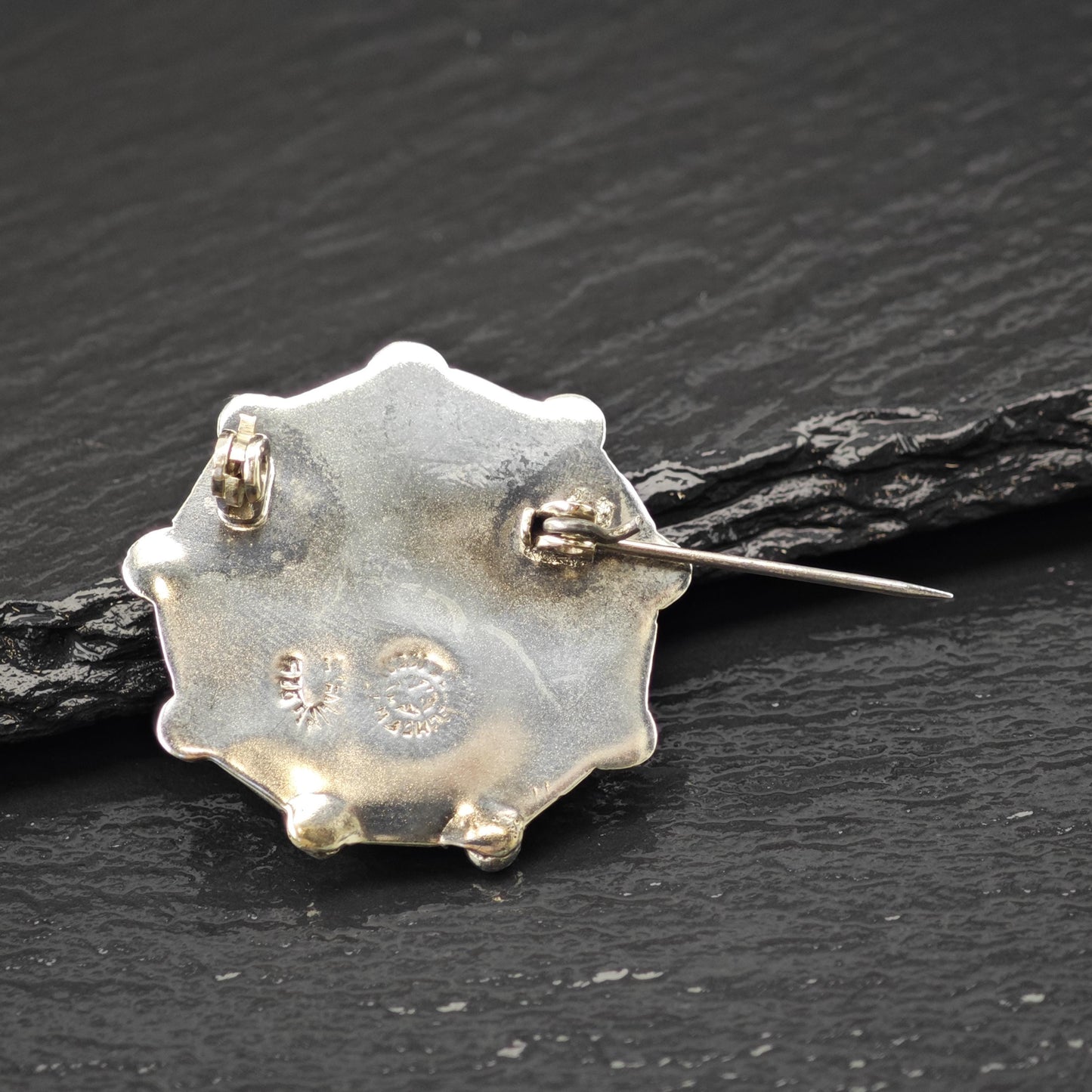 Mexico Sterling Silver Brooch Round Green Onyx