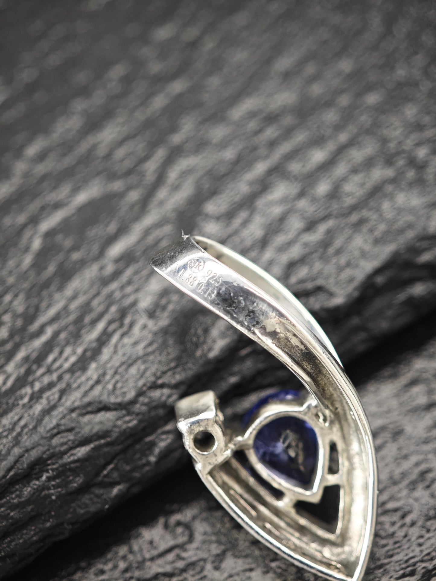 Scott Kay 1.88ct Tanzanite, Diamond Pendant Sterling Silver P2721