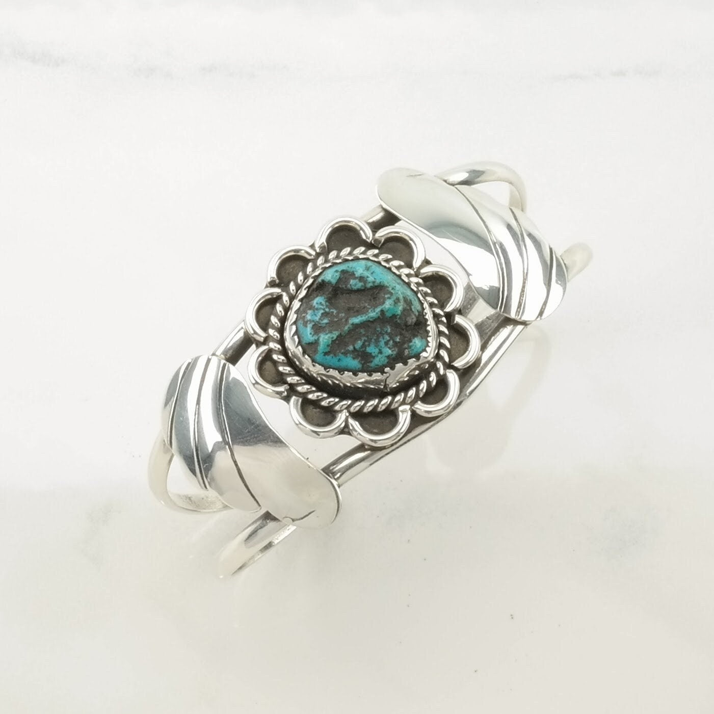 Vintage Southwest Sterling Silver Cuff Bracelet Blue Turquoise Floral