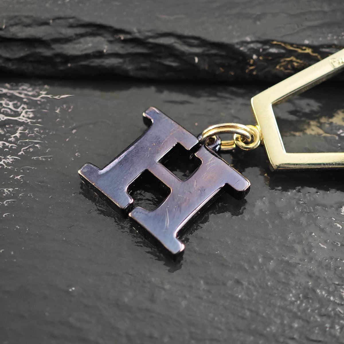 Vintage Pierre Cardin Keychain Initial H Twist Lock MISC0427