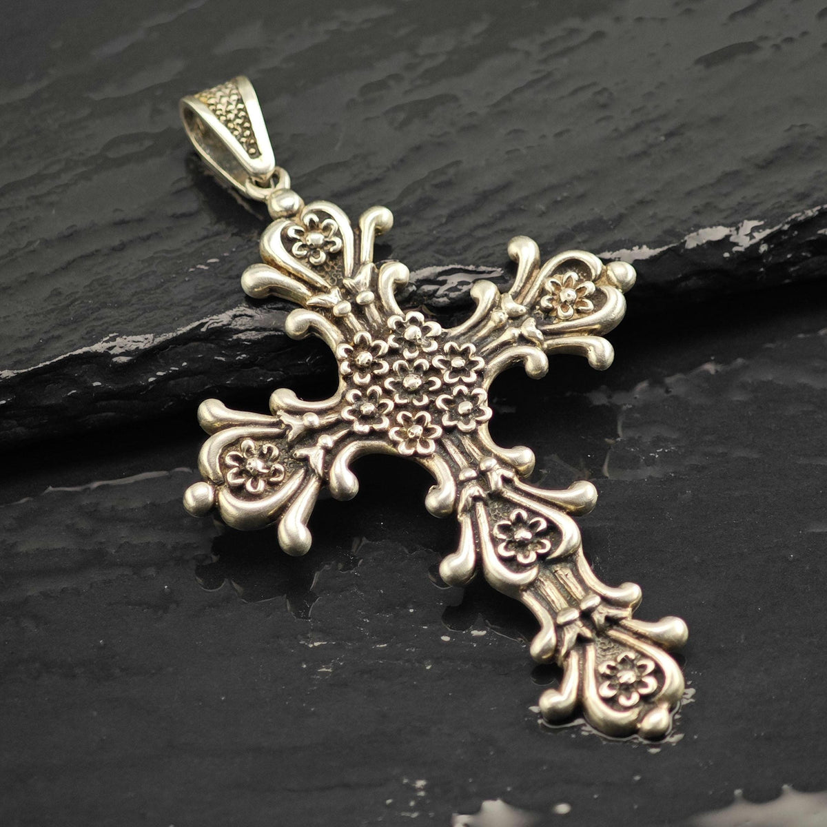 Taxco Floral Cross Sterling Silver Pendant P3138