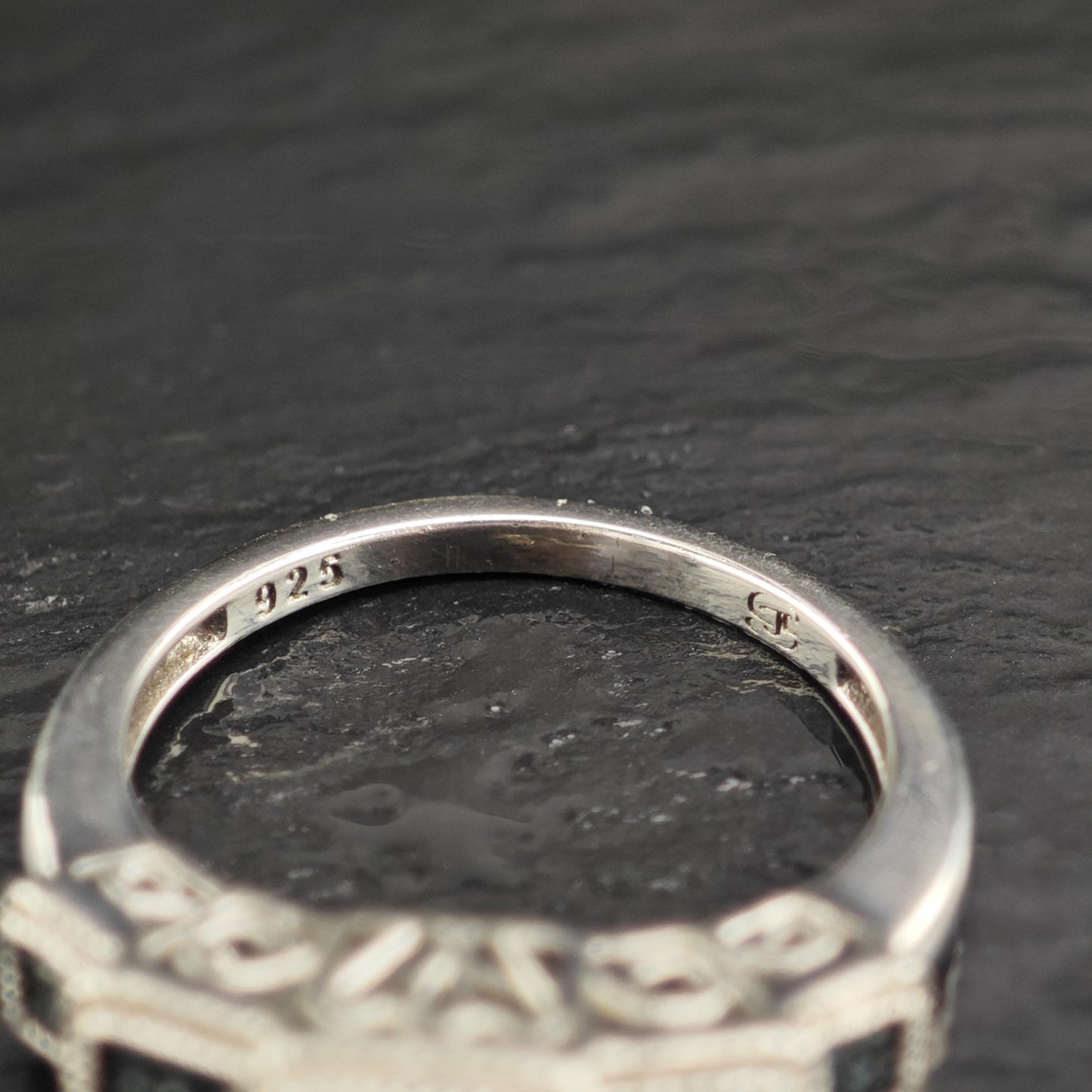 Blue Diamond Square Design Sterling Silver Sz Ring 9 R6604