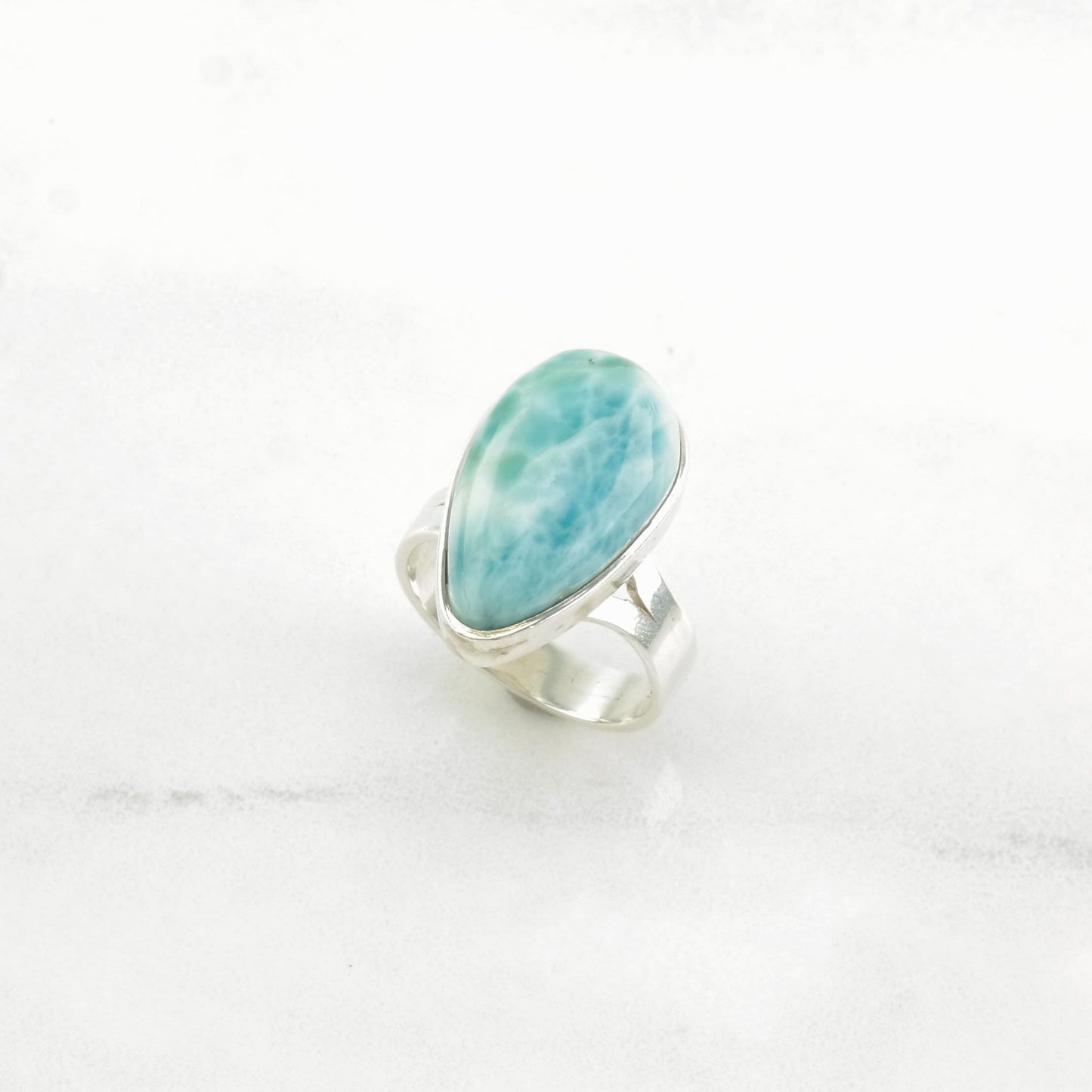 Sterling Silver Ring Larimar Teardrop Sky blue Size 4 3/4