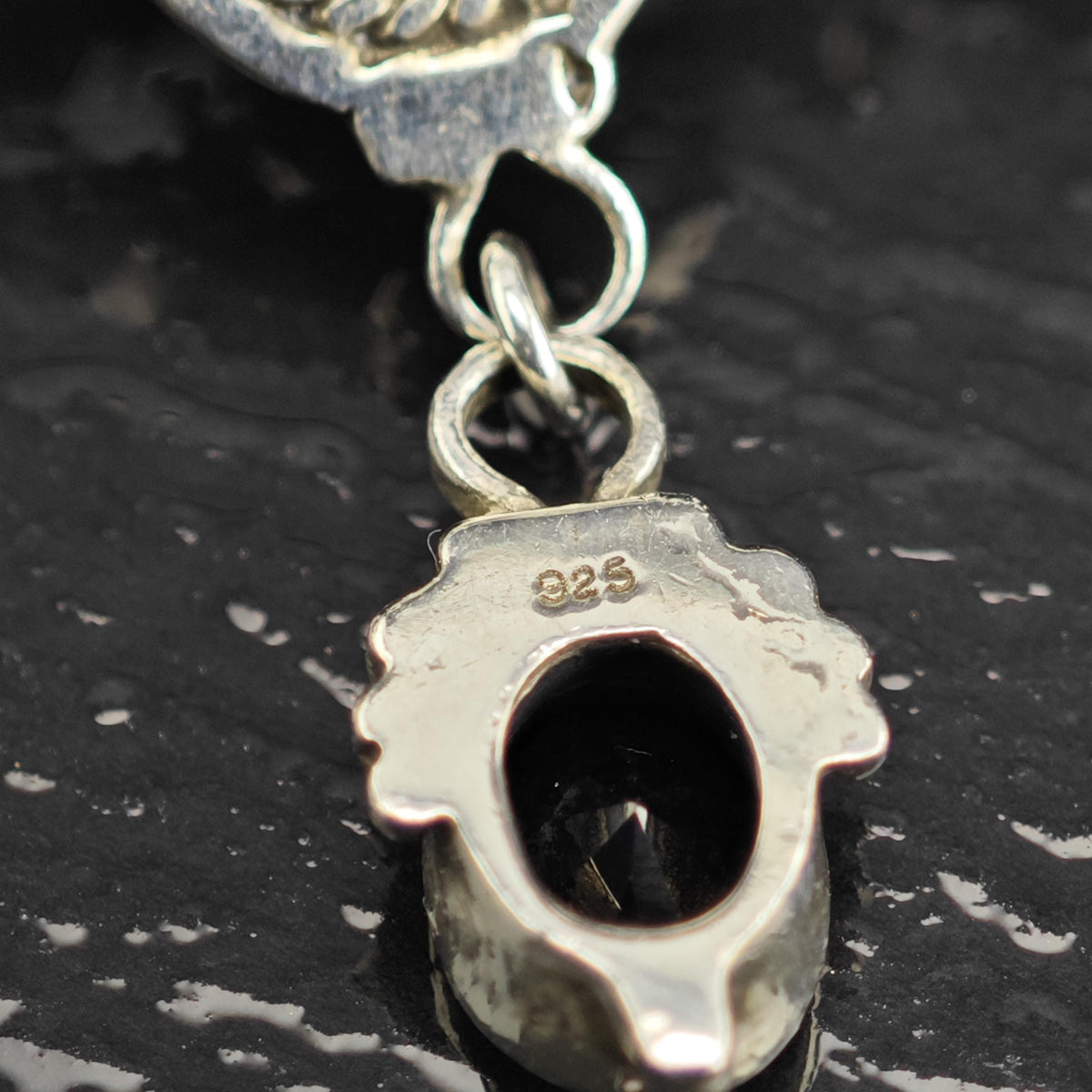Garnet & Onyx Sterling Silver Pendant P3100
