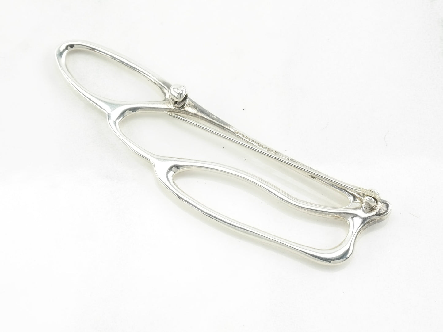Minimalist Sterling Silver Brooch Wing