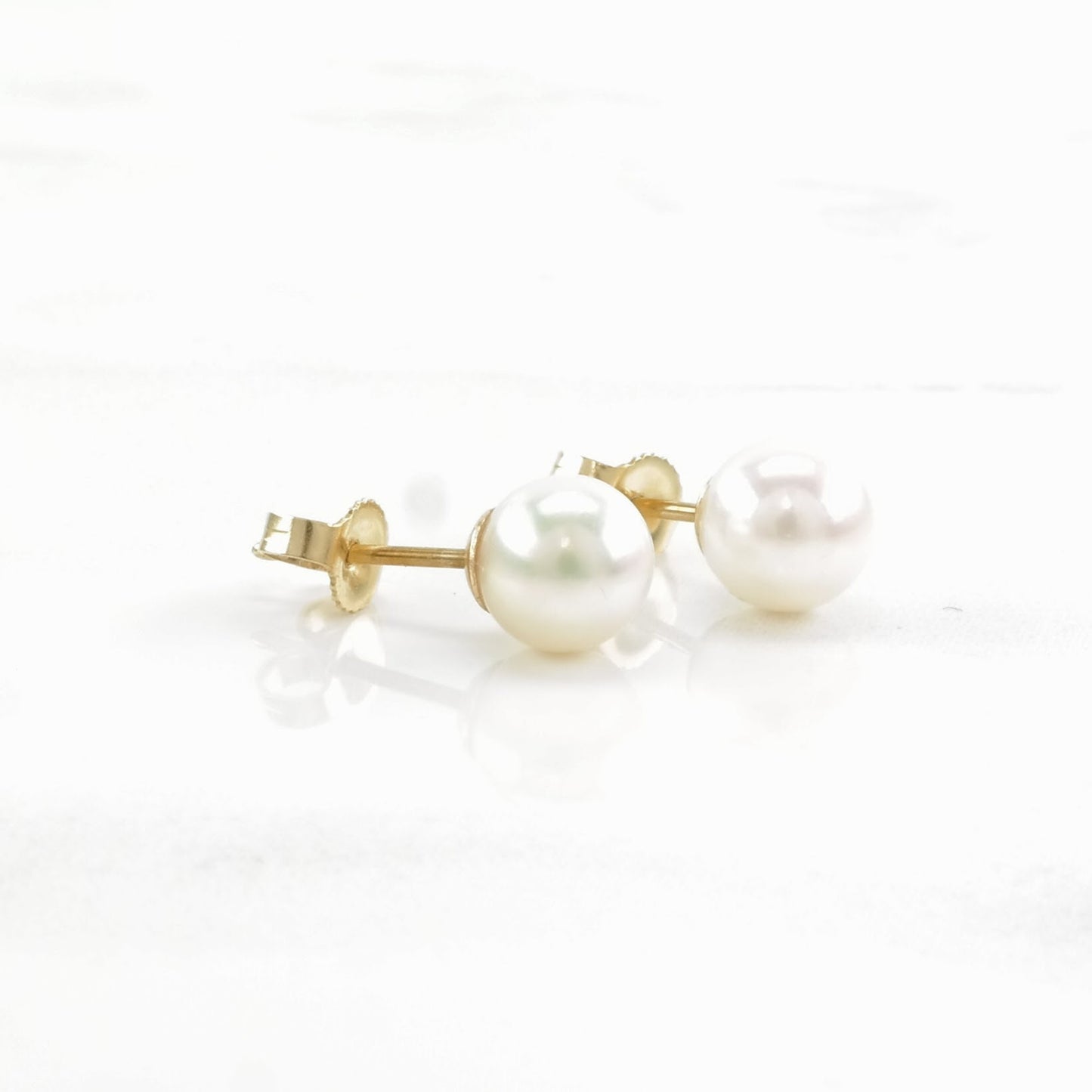 14k Gold Mikimoto Stud Earrings 6.5mm Pearl