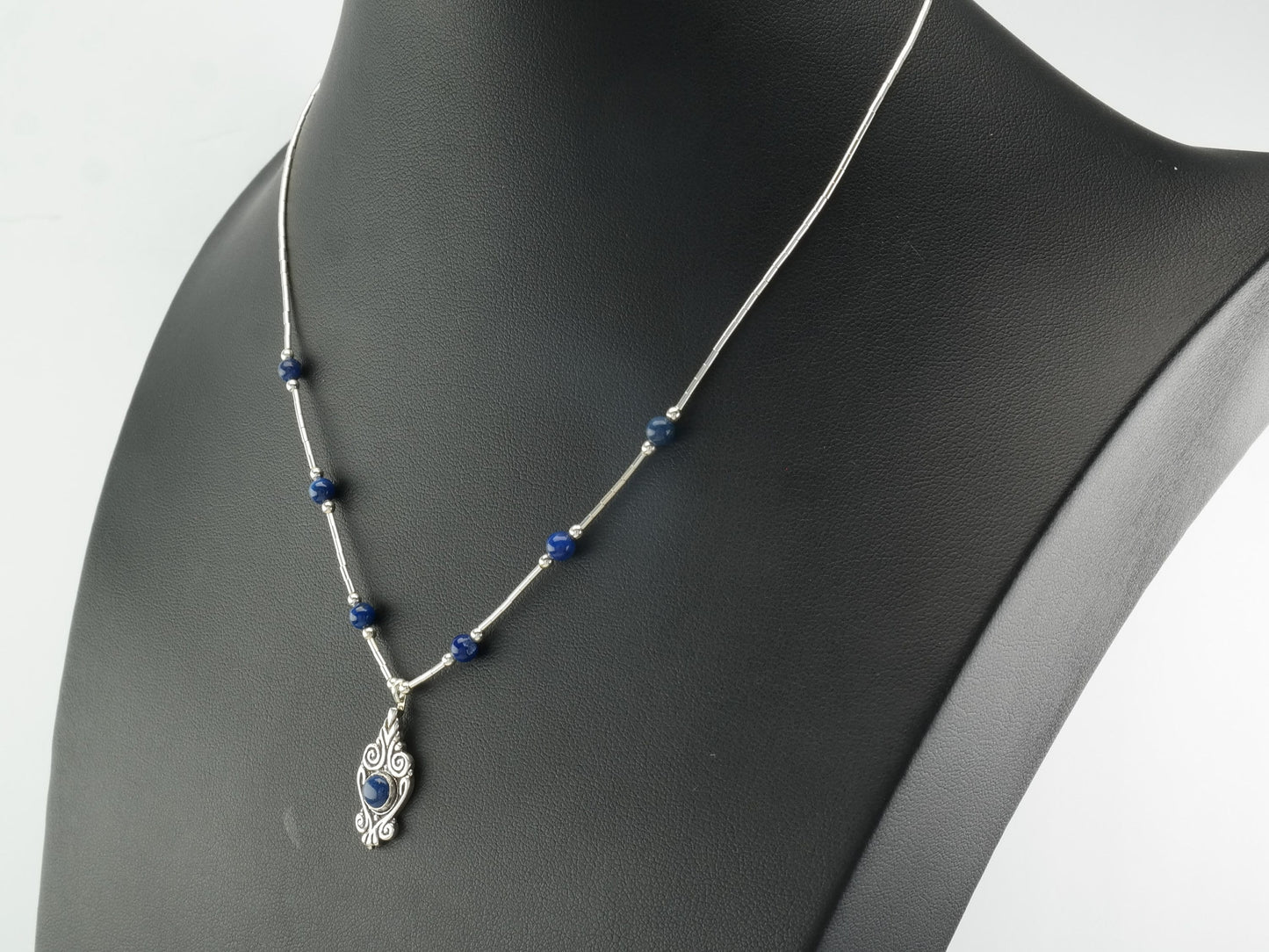 Southwest Sterling Silver Blue Lapis Lazuli Beaded Necklace