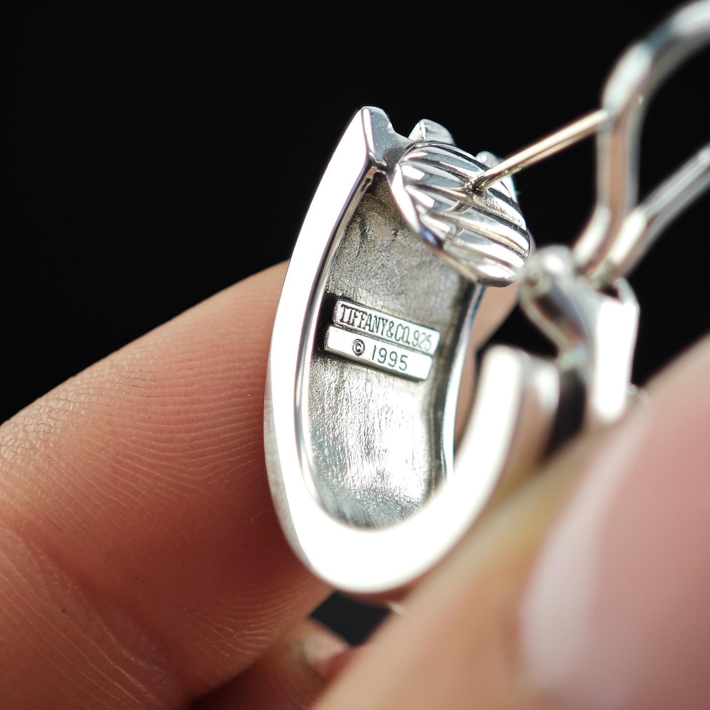 Tiffany Atlas 1995, Incise Omega Back Earrings Sterling Silver