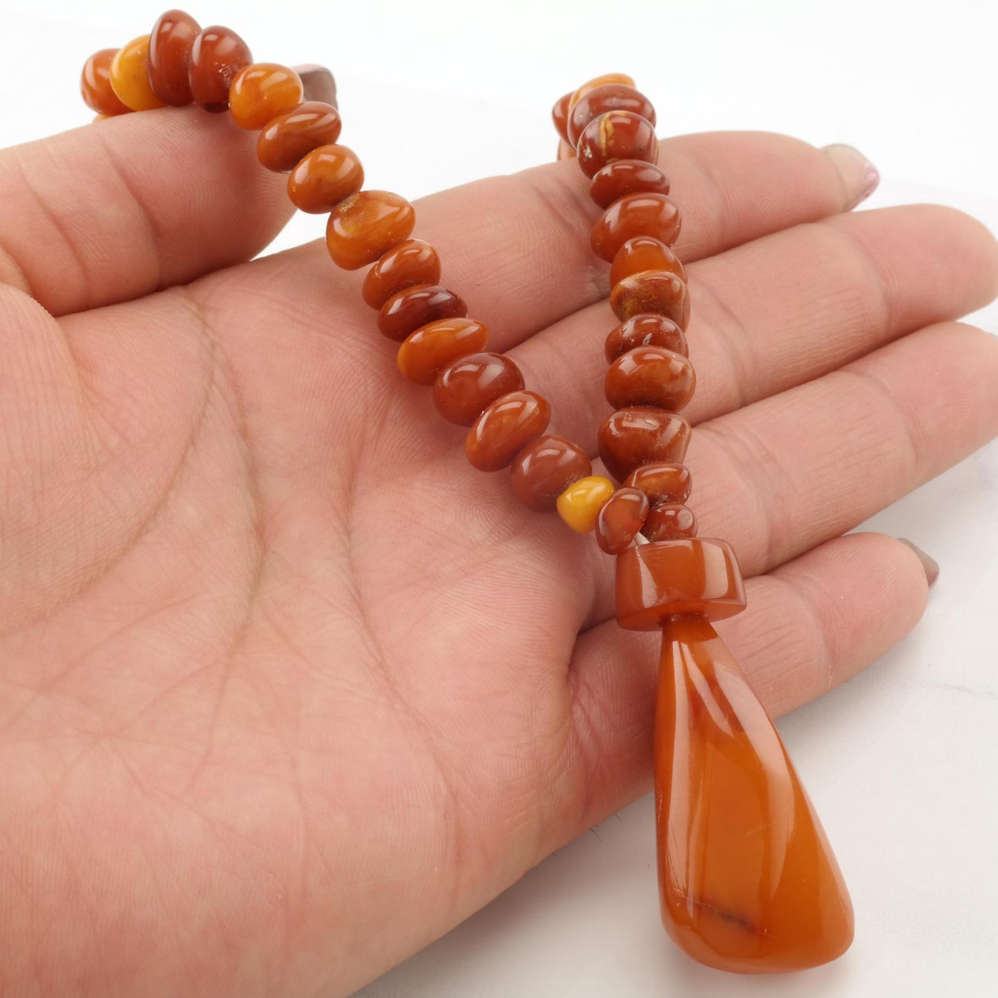 Antique Butterscotch, 31.4gm Necklace N2411