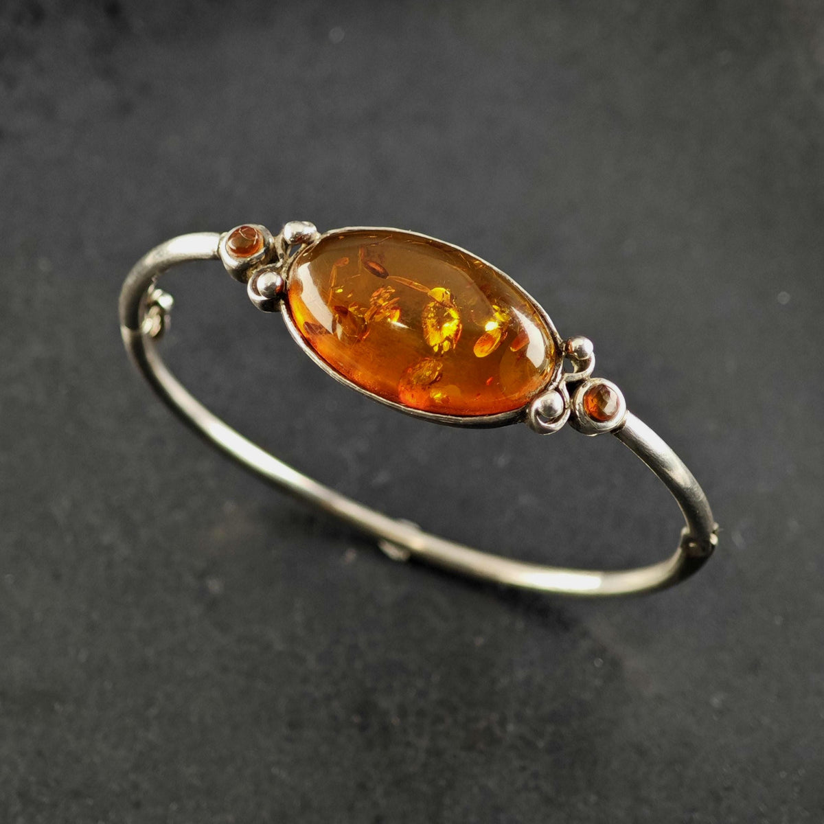 Oval Amber Sterling Silver Bangle Sz 6 1/4" BR3187