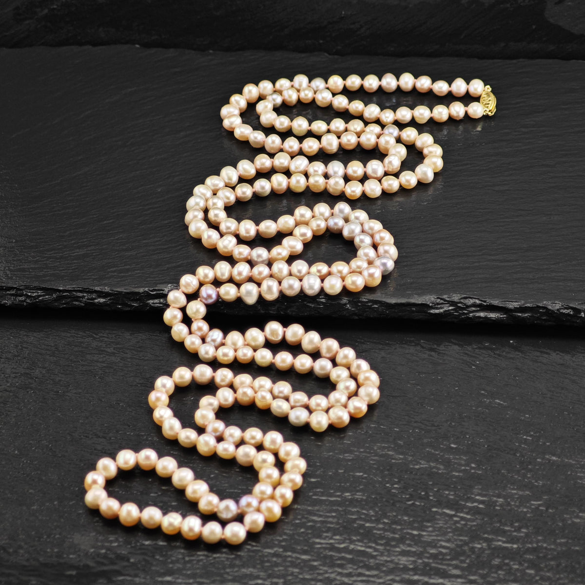 7mm Pink Pearl, 14K Gold Clasp Beaded Necklace N2789