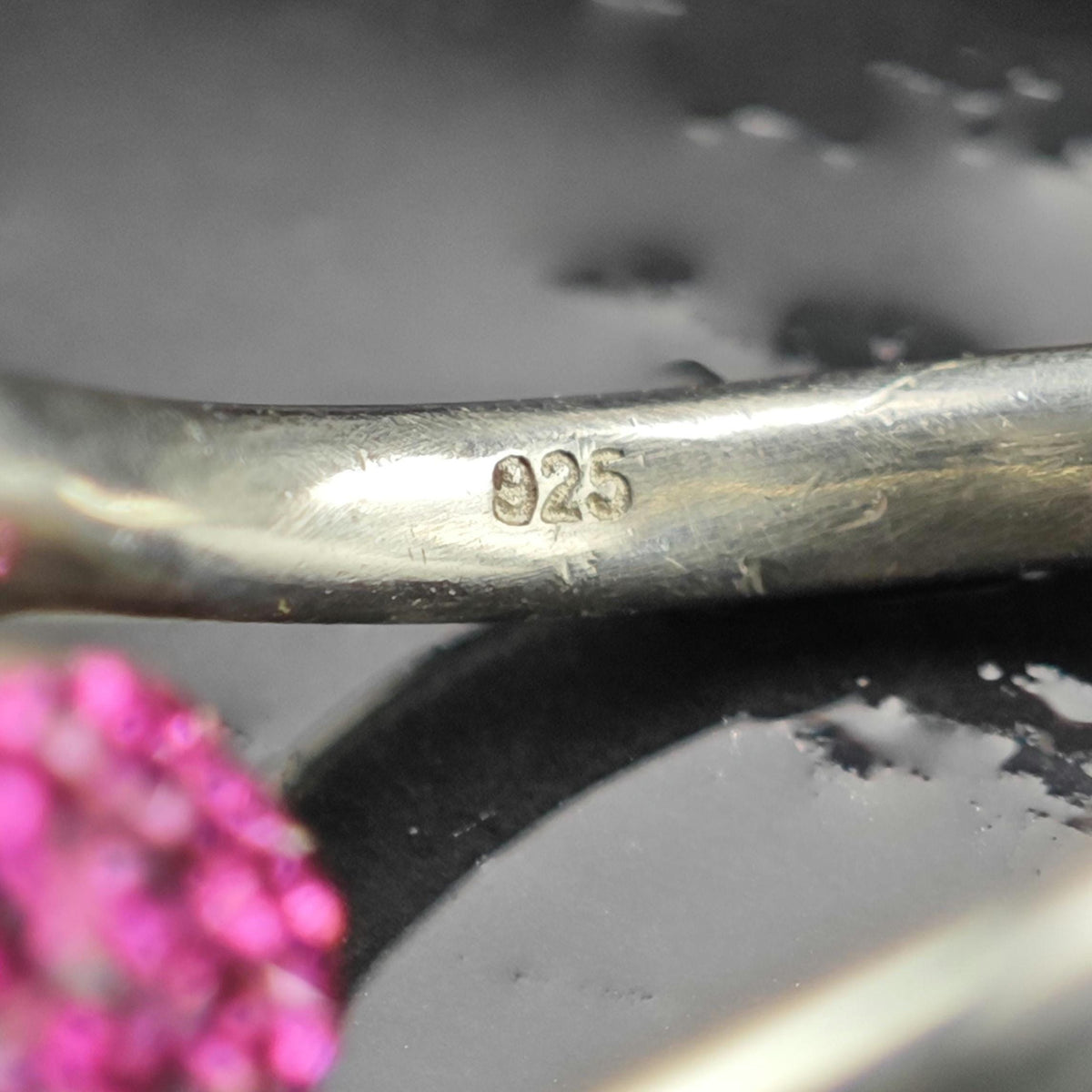 Vintage Whimsy Pink Stone Rotating Bead Sterling Silver Ring Sz 4 1/2 R6835