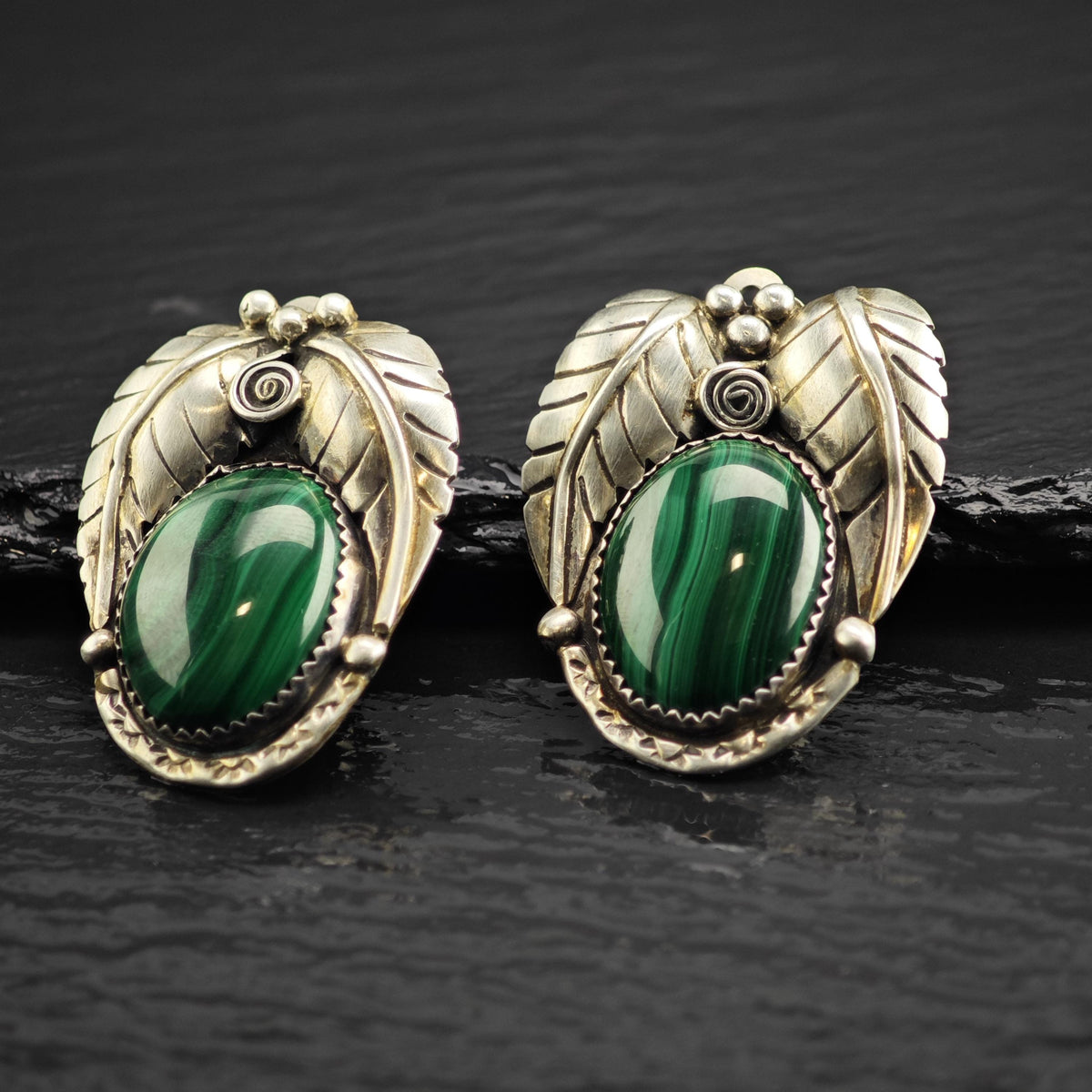 Vintage Native American Malachite Leaf ClipOn Sterling Silver Earrings ER3242