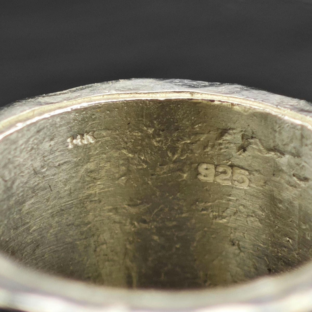 Abstract Modernist 14K Accent Thick Band Sterling Silver Ring Sz 9 R6811