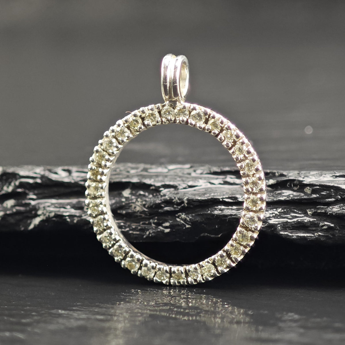 30 Diamond Circle Pendant 14K White Gold P3111