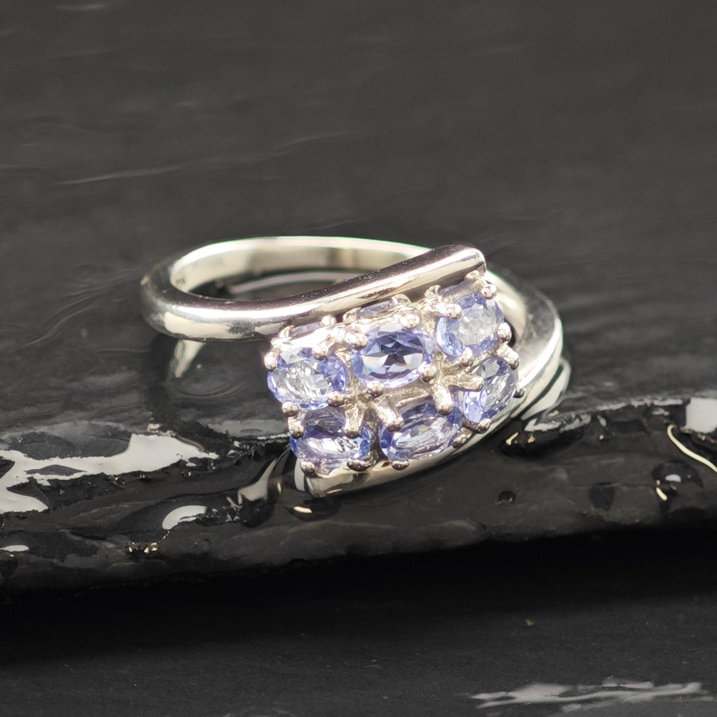 Gemstone Ring Sterling Silver Classic Style Size 8 R6237