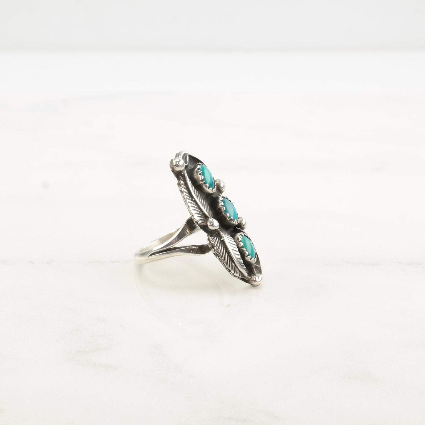 Vintage Native American Silver Ring Turquoise Leaf Sterling Size 8 1/4