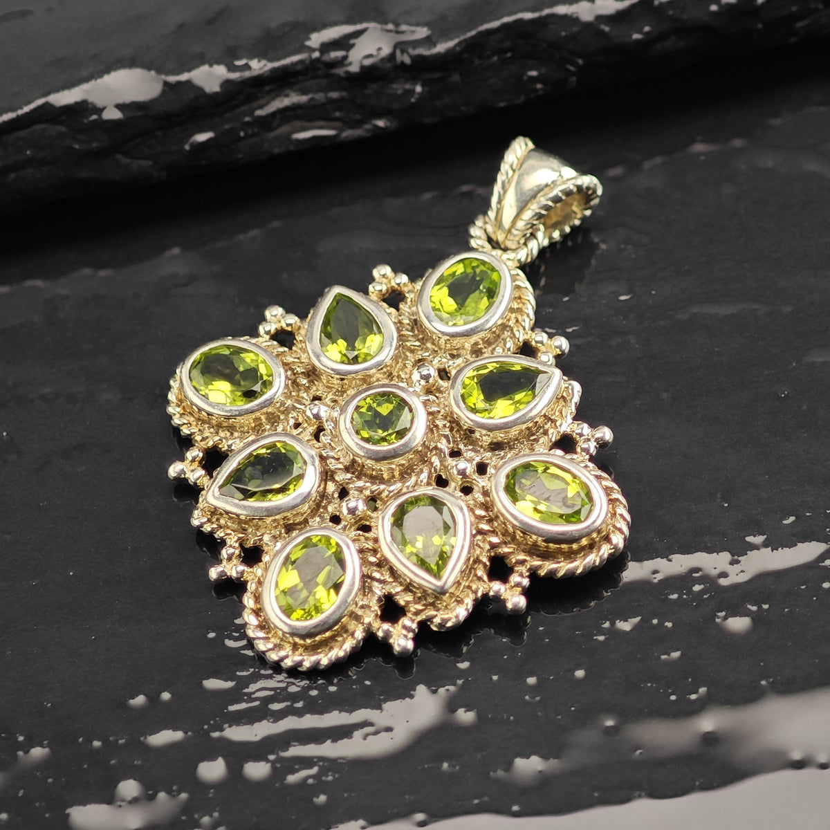 Peridot Multistone Square Sterling Silver Pendant P3137