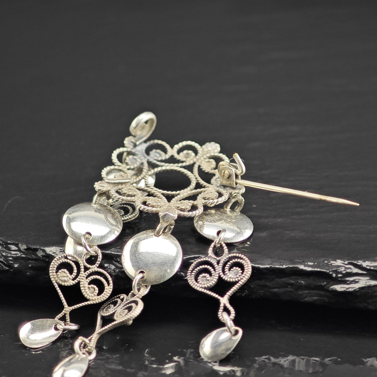 Scandinavian Dangle Hearts Sterling Silver Brooch B2266
