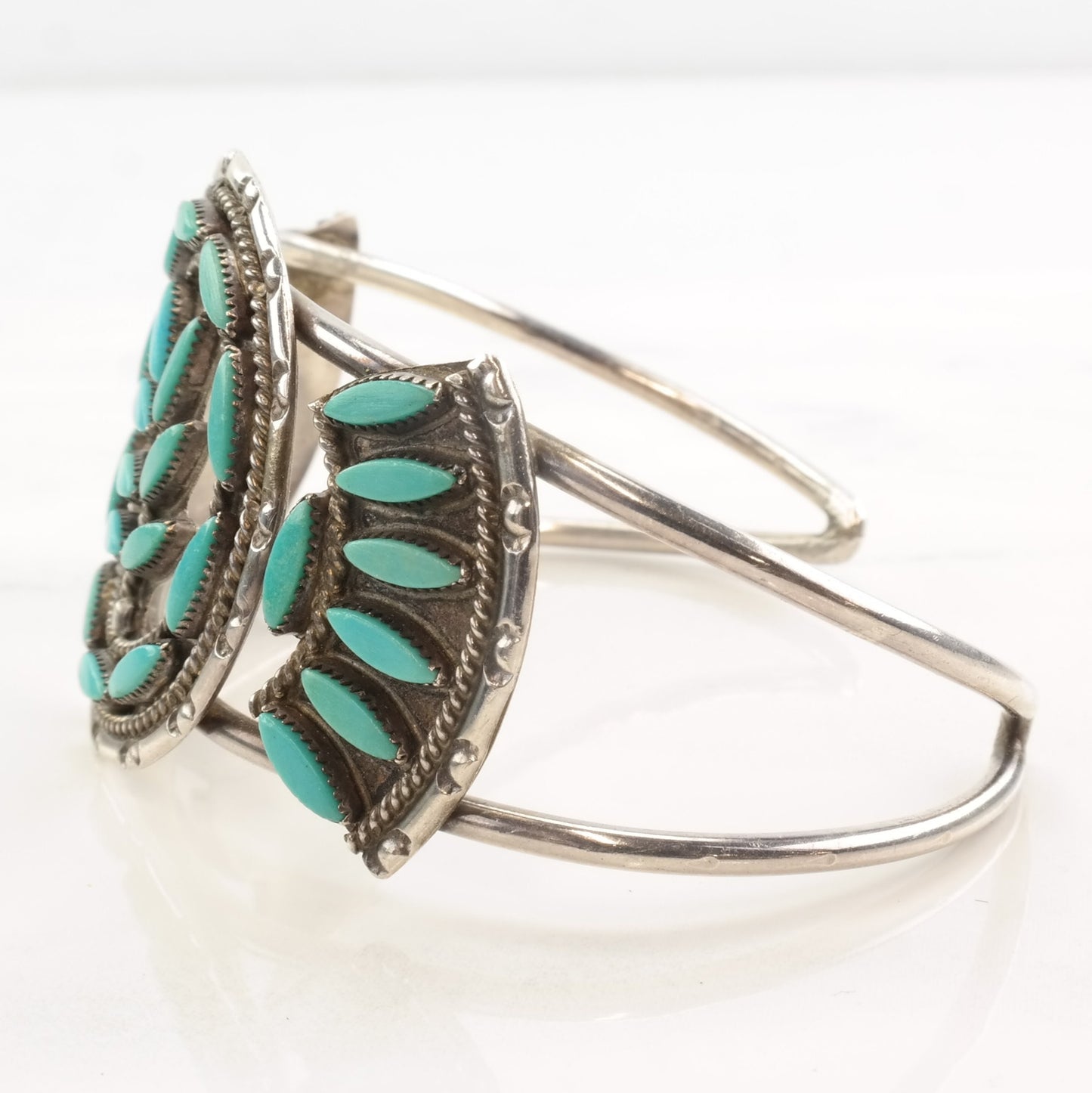 Native American Sterling Silver Turquoise Leaf Cluster Needle Point Cuff Bracelet