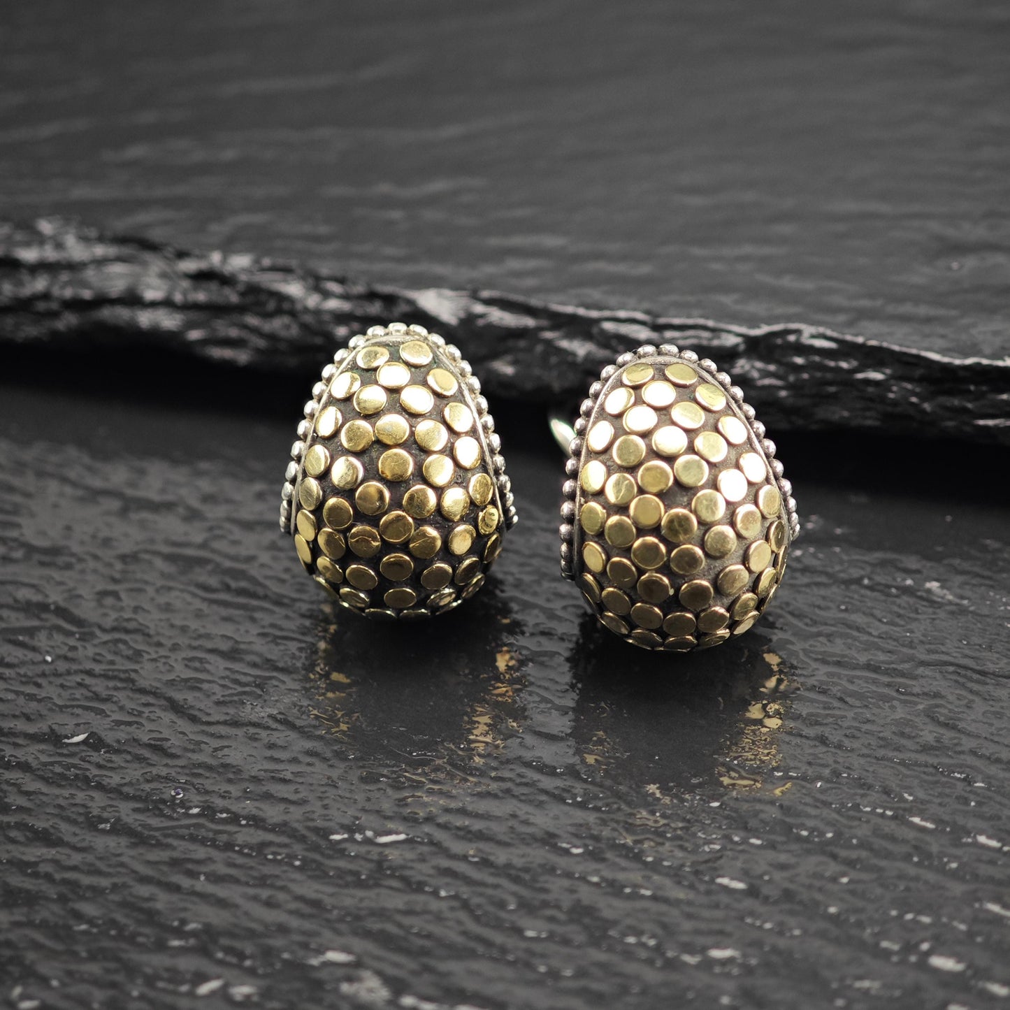Vintage John Hardy 18K Gold Accent Scallop Omega Back Sterling Silver Earrings ER3194