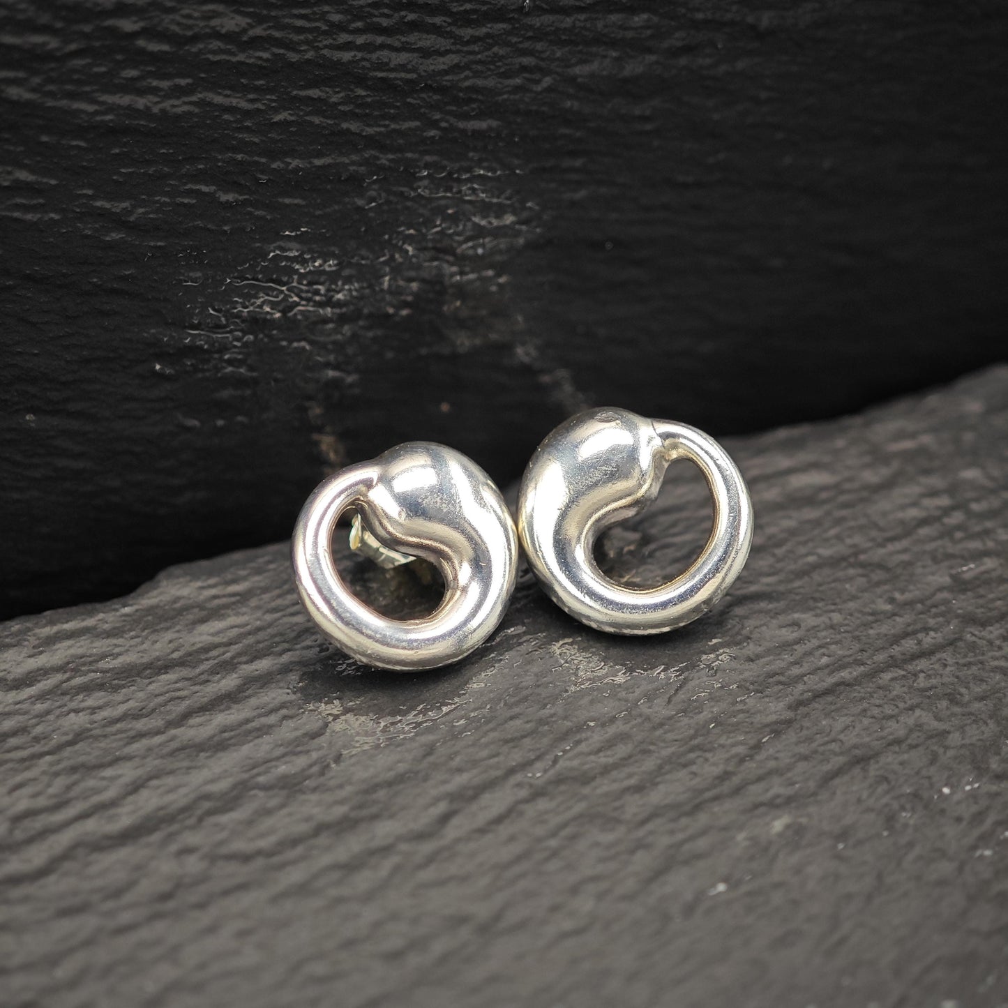 Tiffany & Co Minimalist Sterling Silver Eternal Circle Stud Earrings