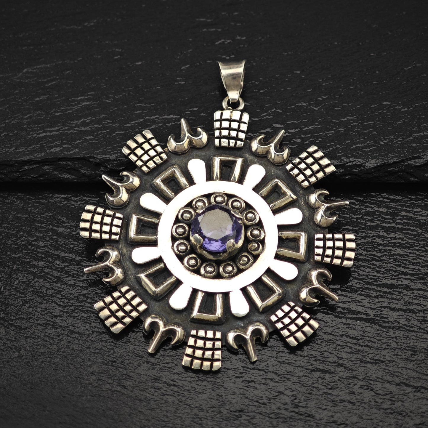 Lg Color Change Corrundum Mexican Pendant Sterling Silver P2827