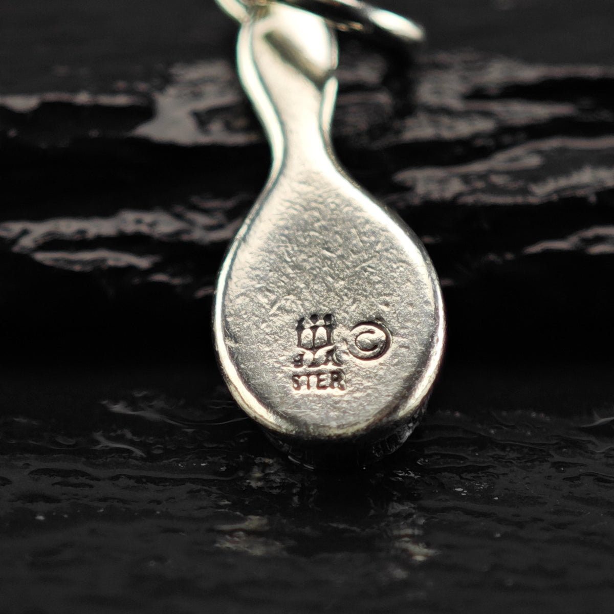 Vintage James Avery Sterling Silver Hairbrush Charm P3171