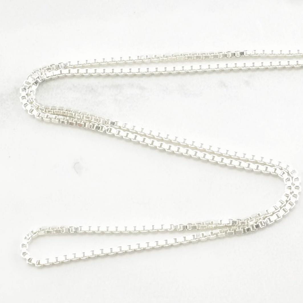 Vintage Sterling Silver 1 mm Link 24 Inch Necklace