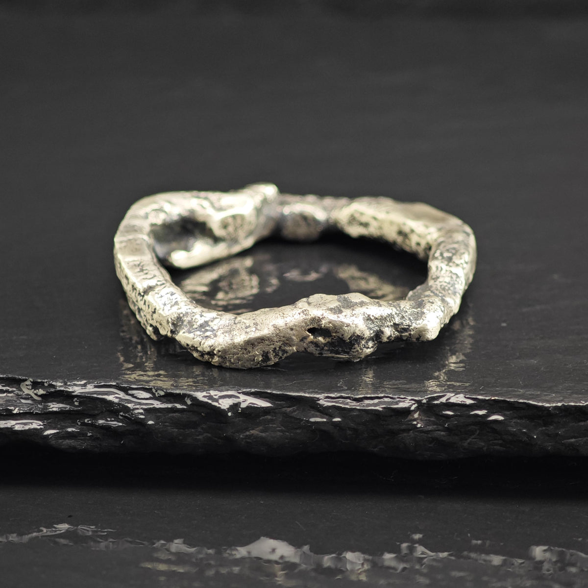 Brutalist Circle Sterling Silver Pendant P3090